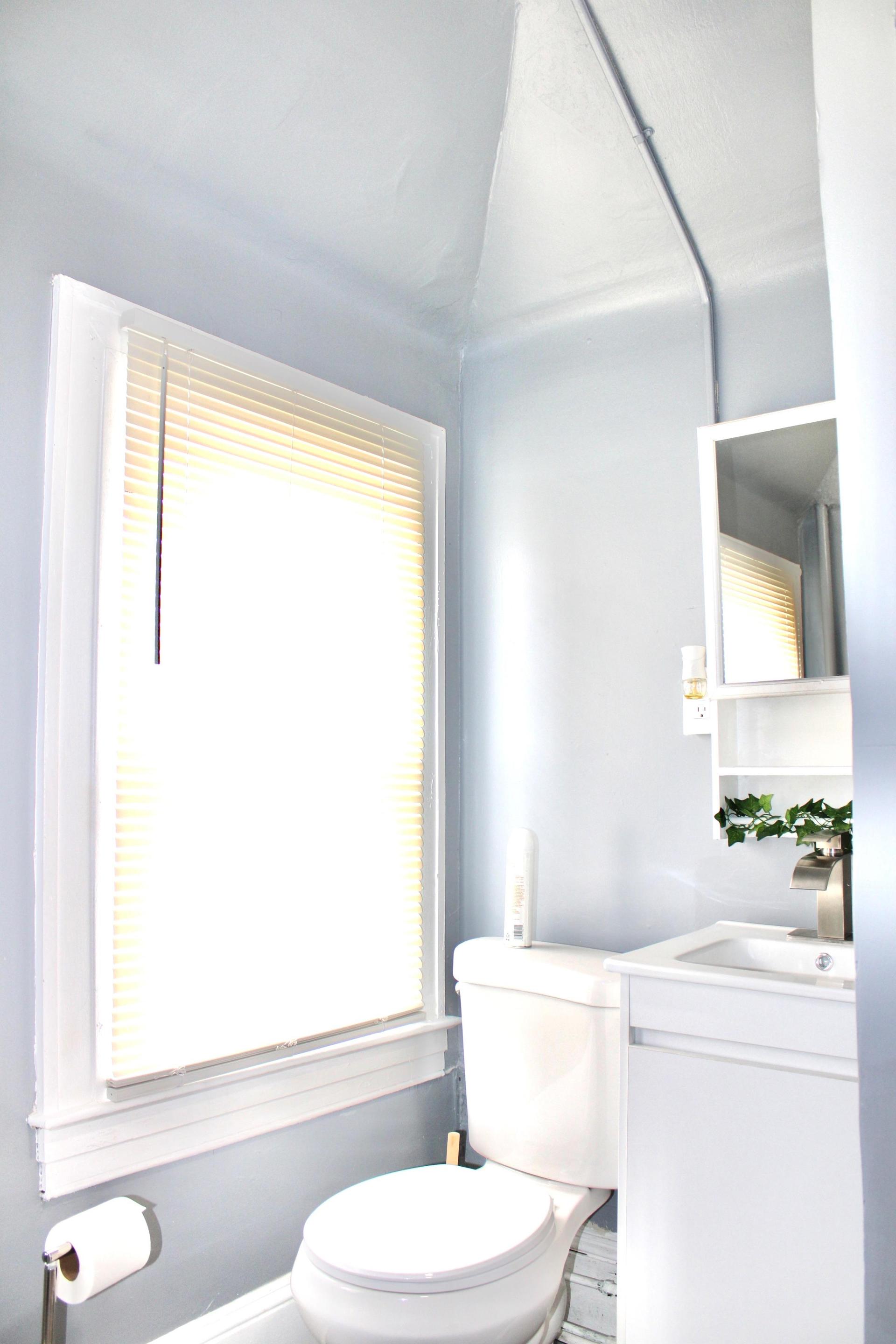 On the top floor, completely private. For couples or singles, NO kids or pets permitted.