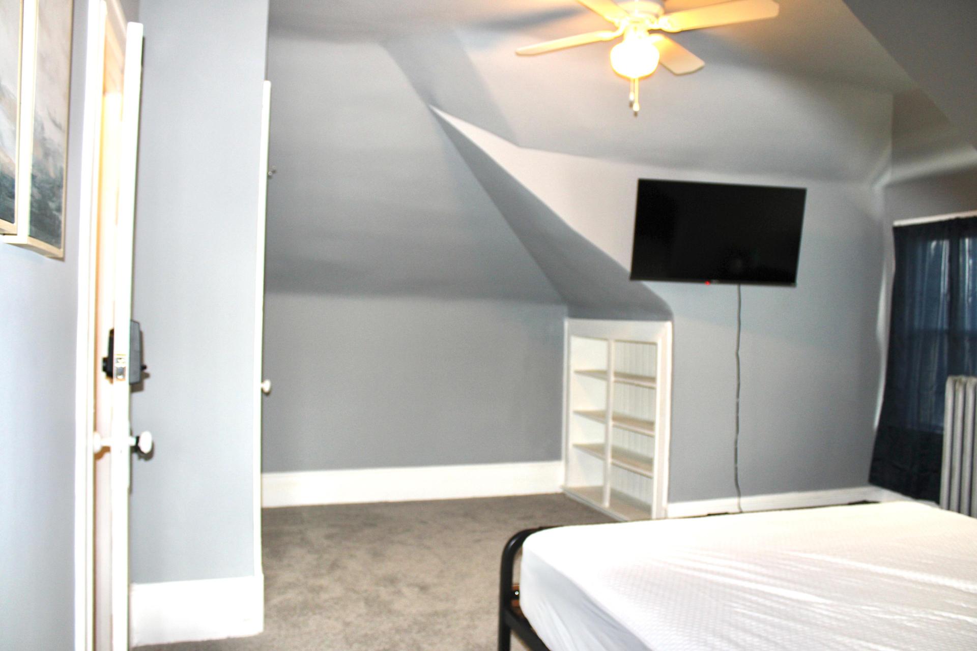 On the top floor, completely private. For couples or singles, NO kids or pets permitted.
