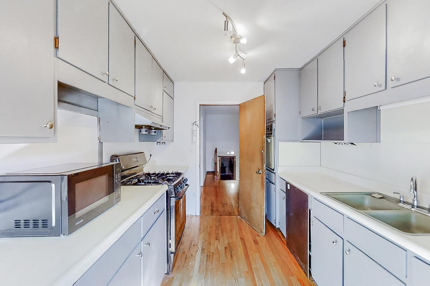 Common spaces including the kitchen