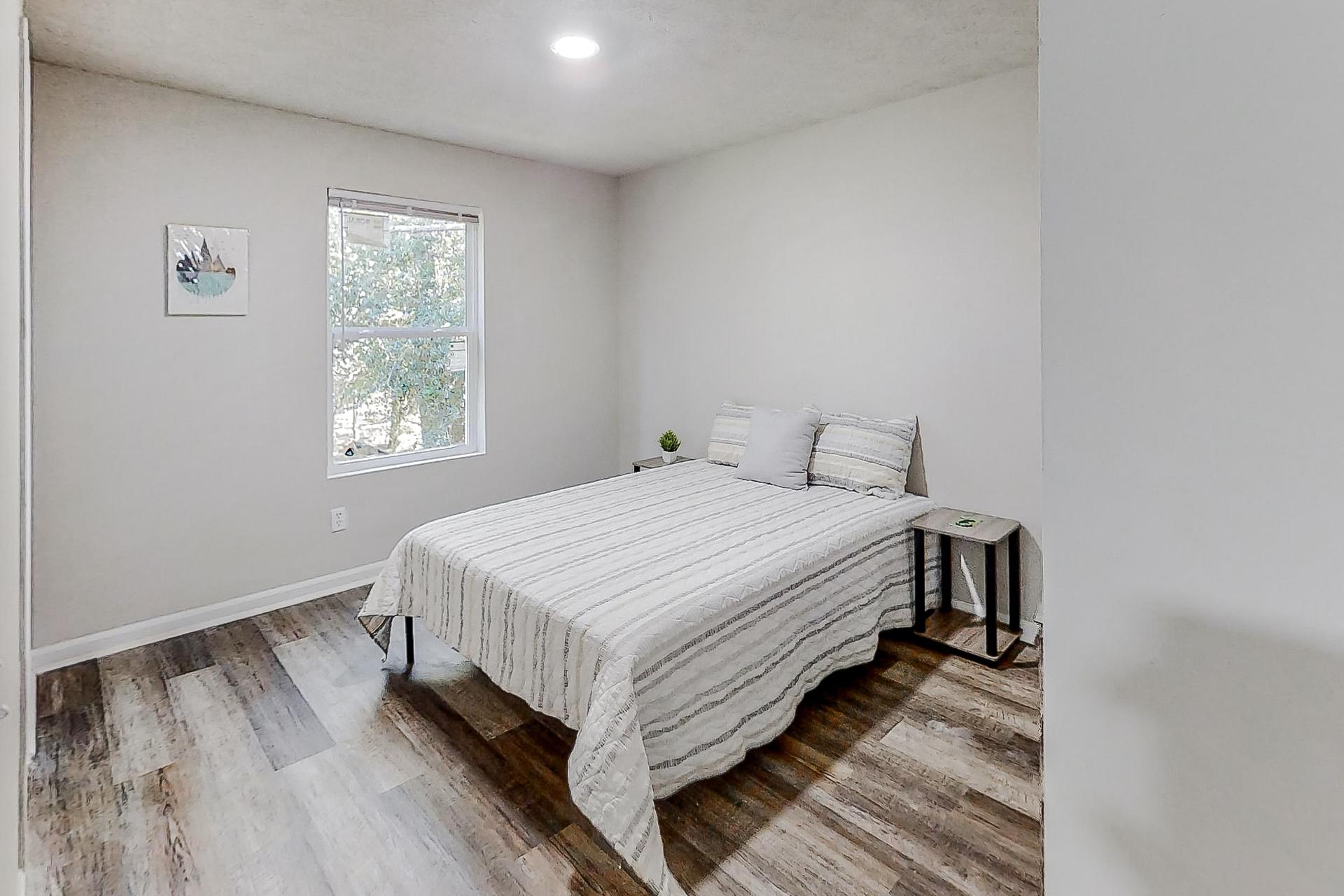 bedroom, detected: bed