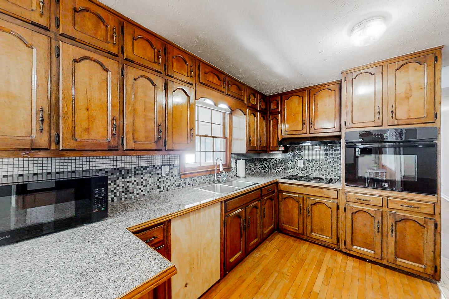 Common spaces including the kitchen