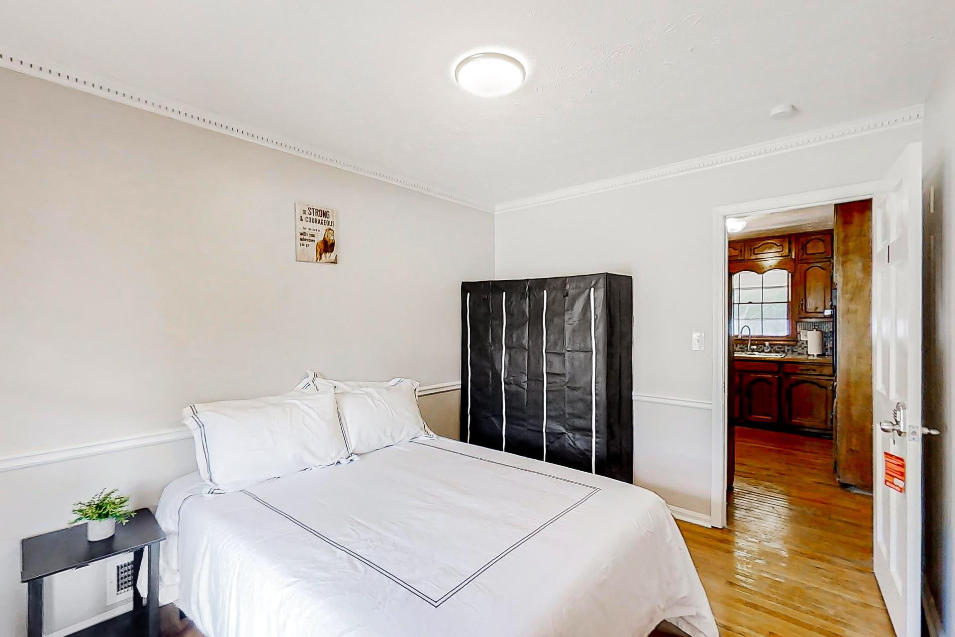 bedroom, detected: bed