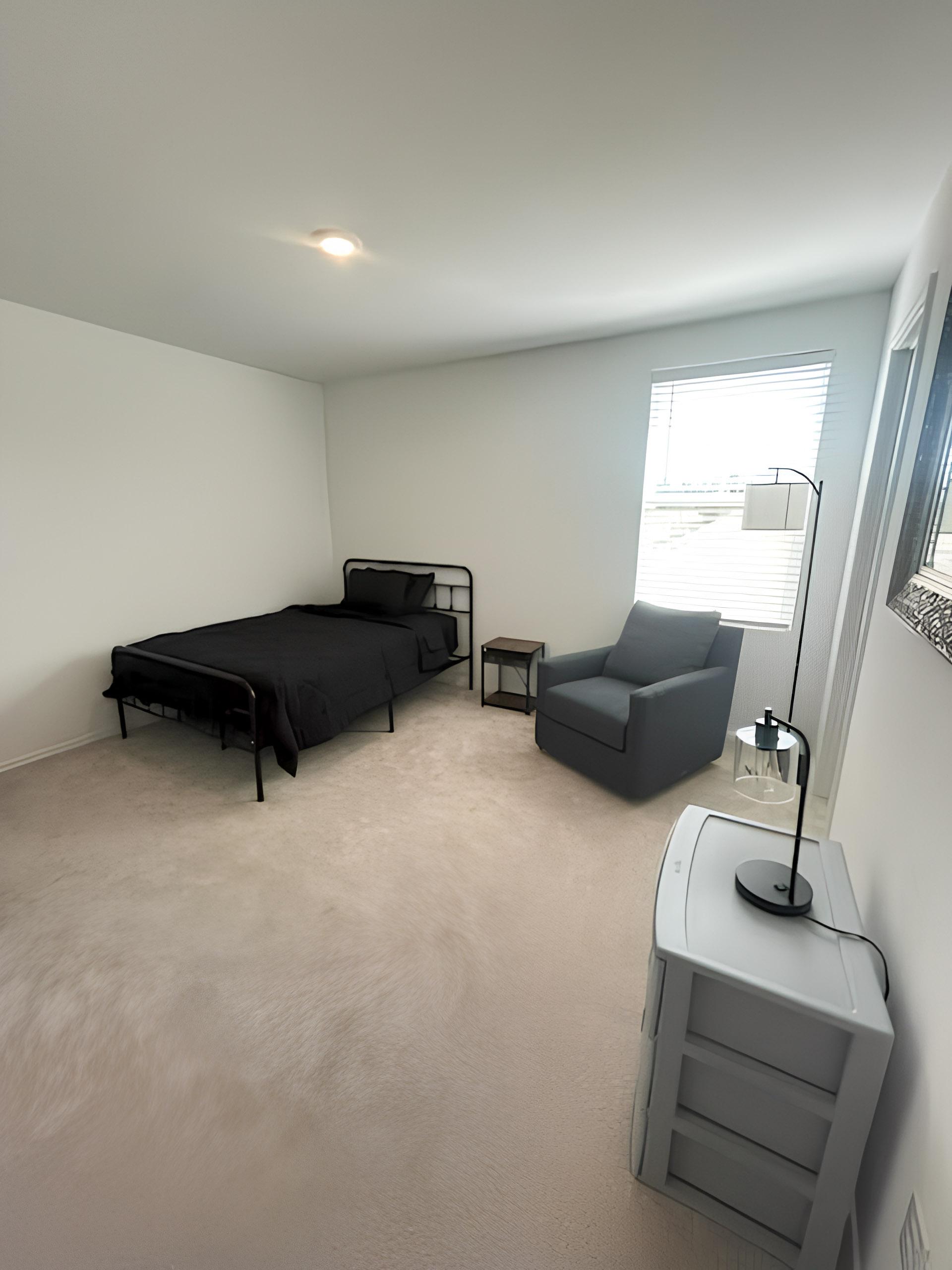 bedroom, detected:bed, carpet