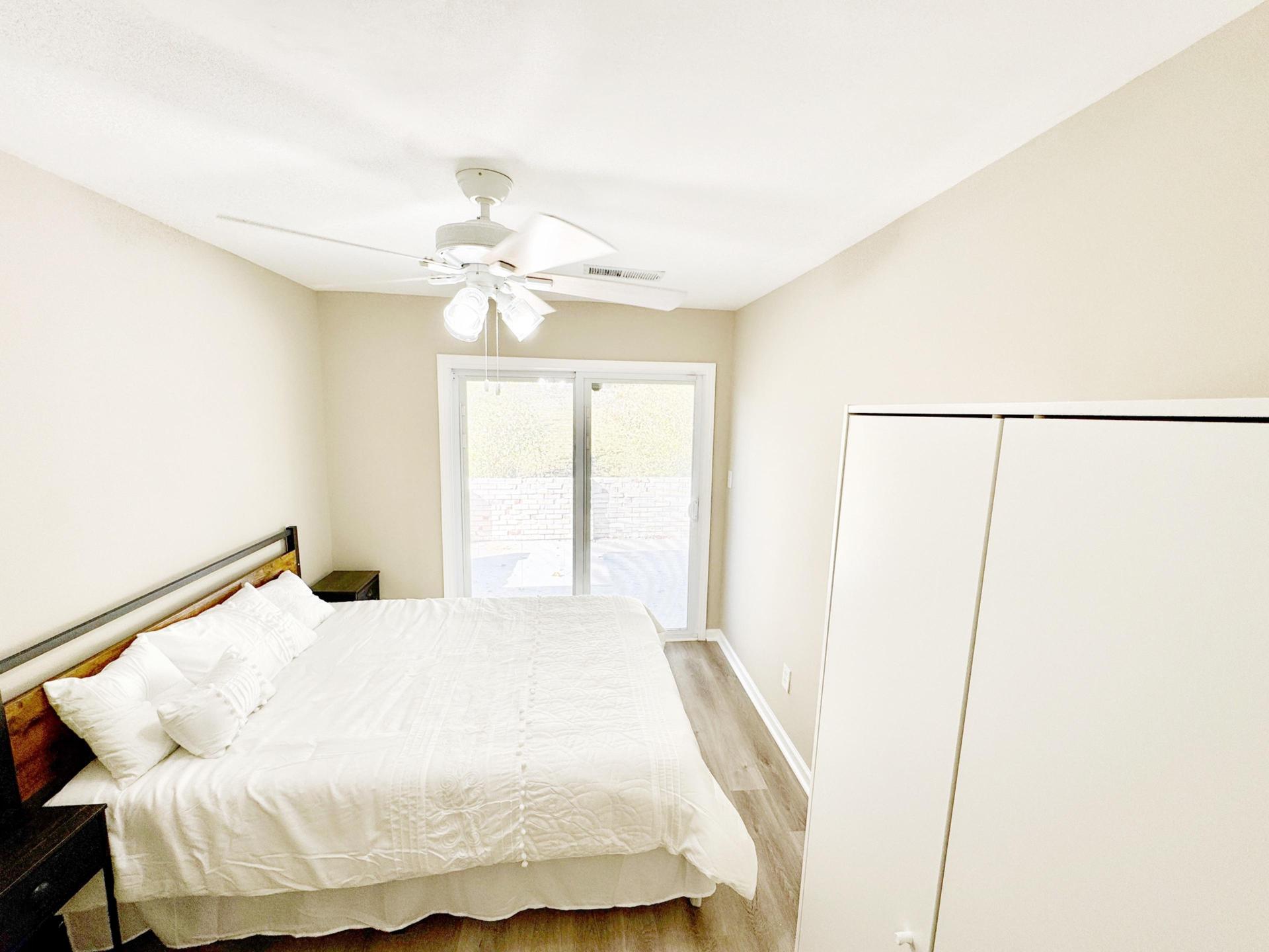 Private Exterior Entrance (Keyed Both Sides)