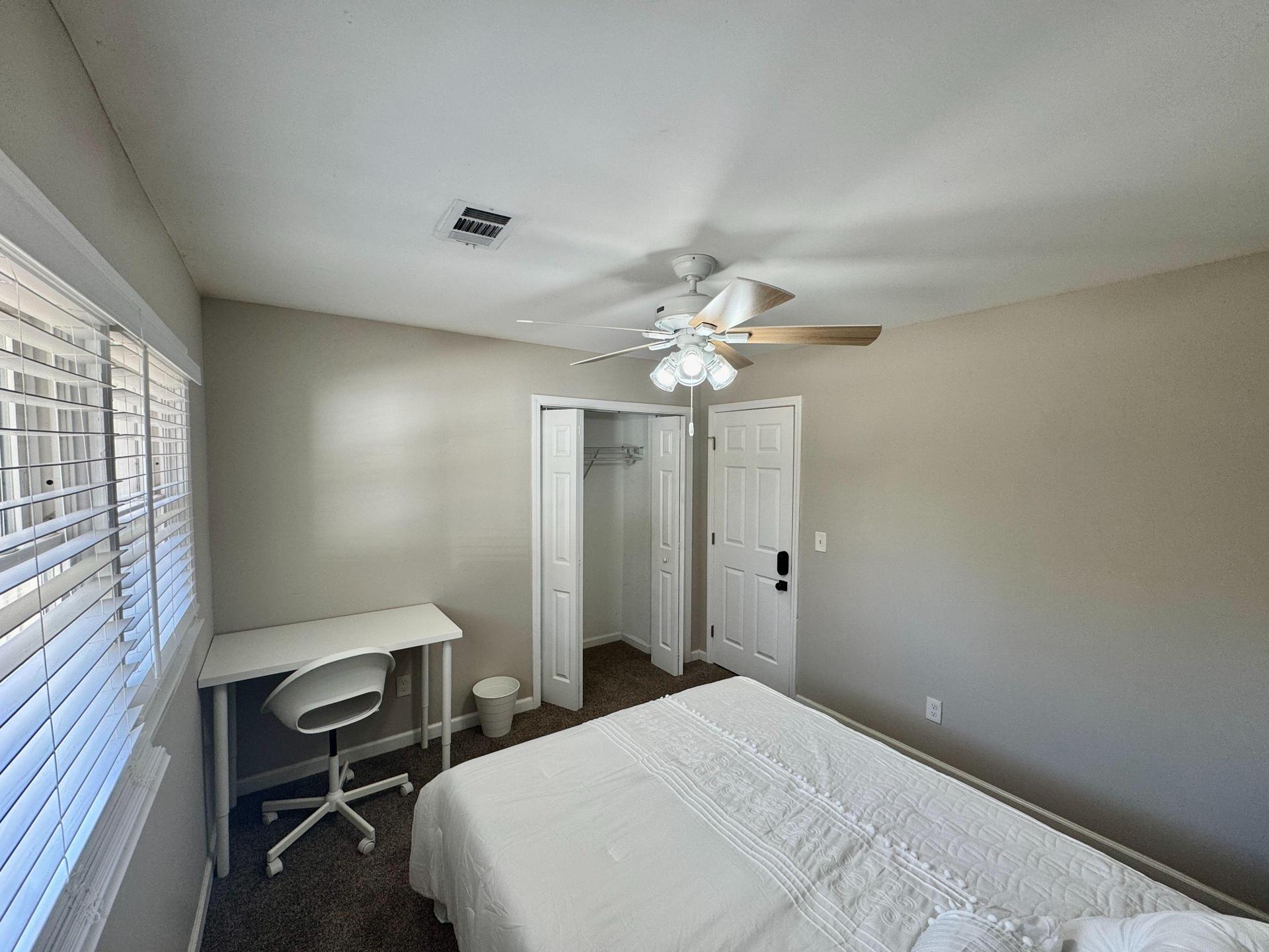 Room with Closet & Workstation