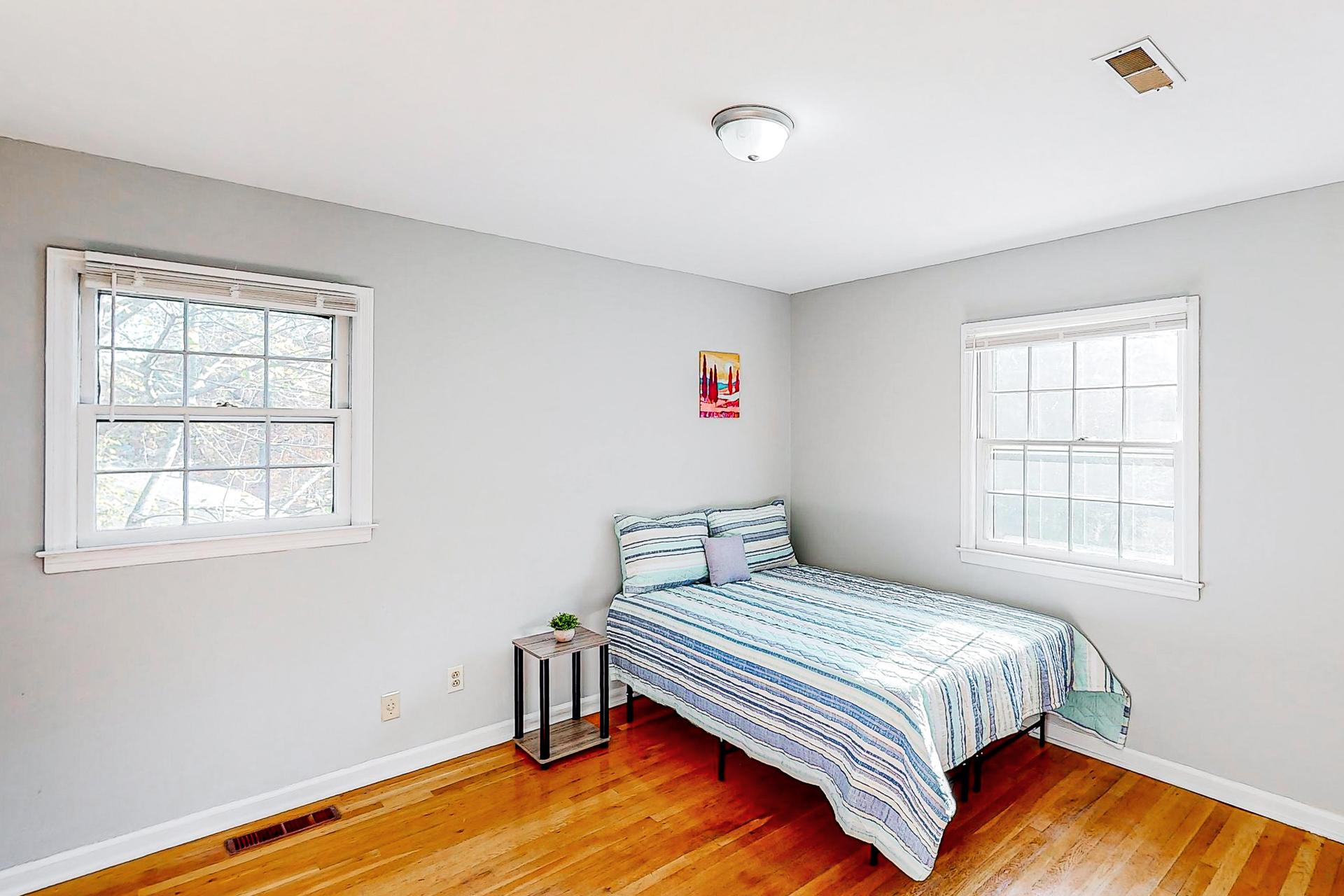 bedroom, detected: window blind