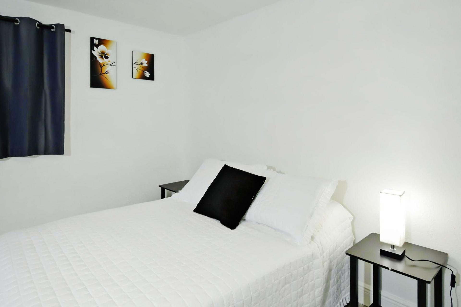 bedroom, detected: bed