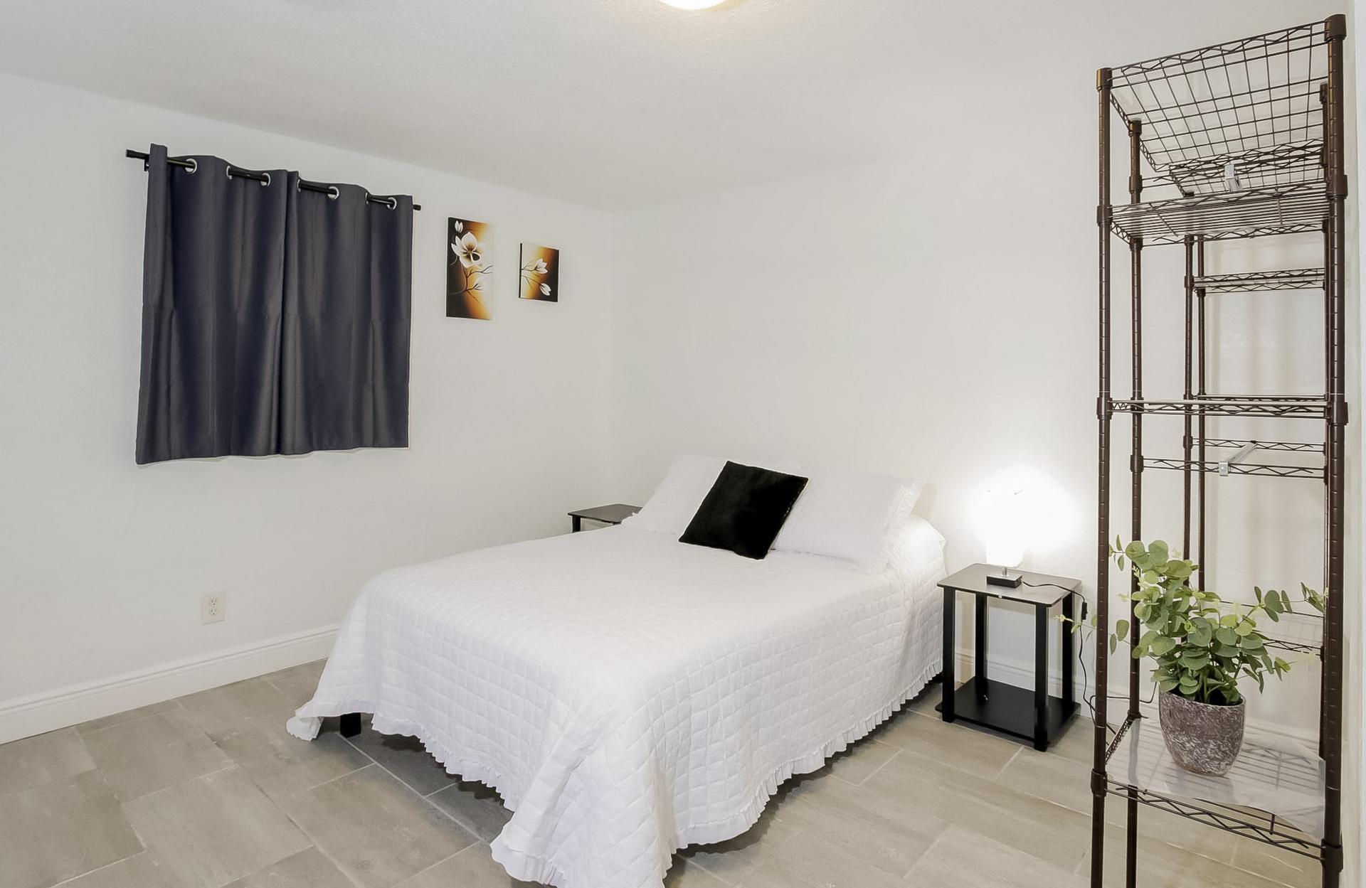 bedroom, detected: bed