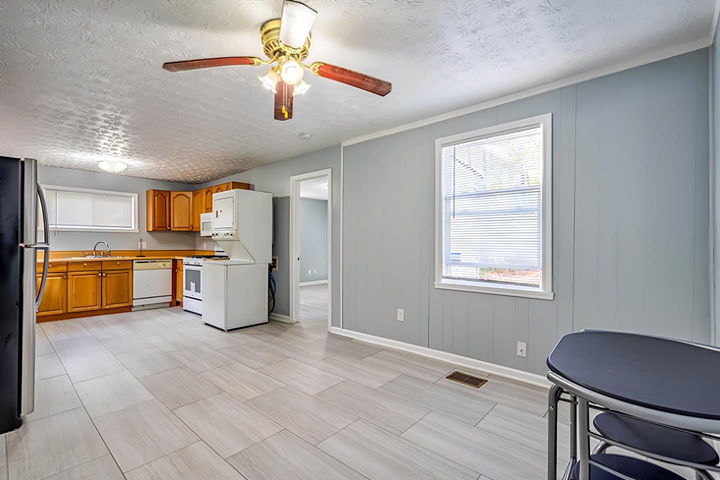 Common spaces including the kitchen