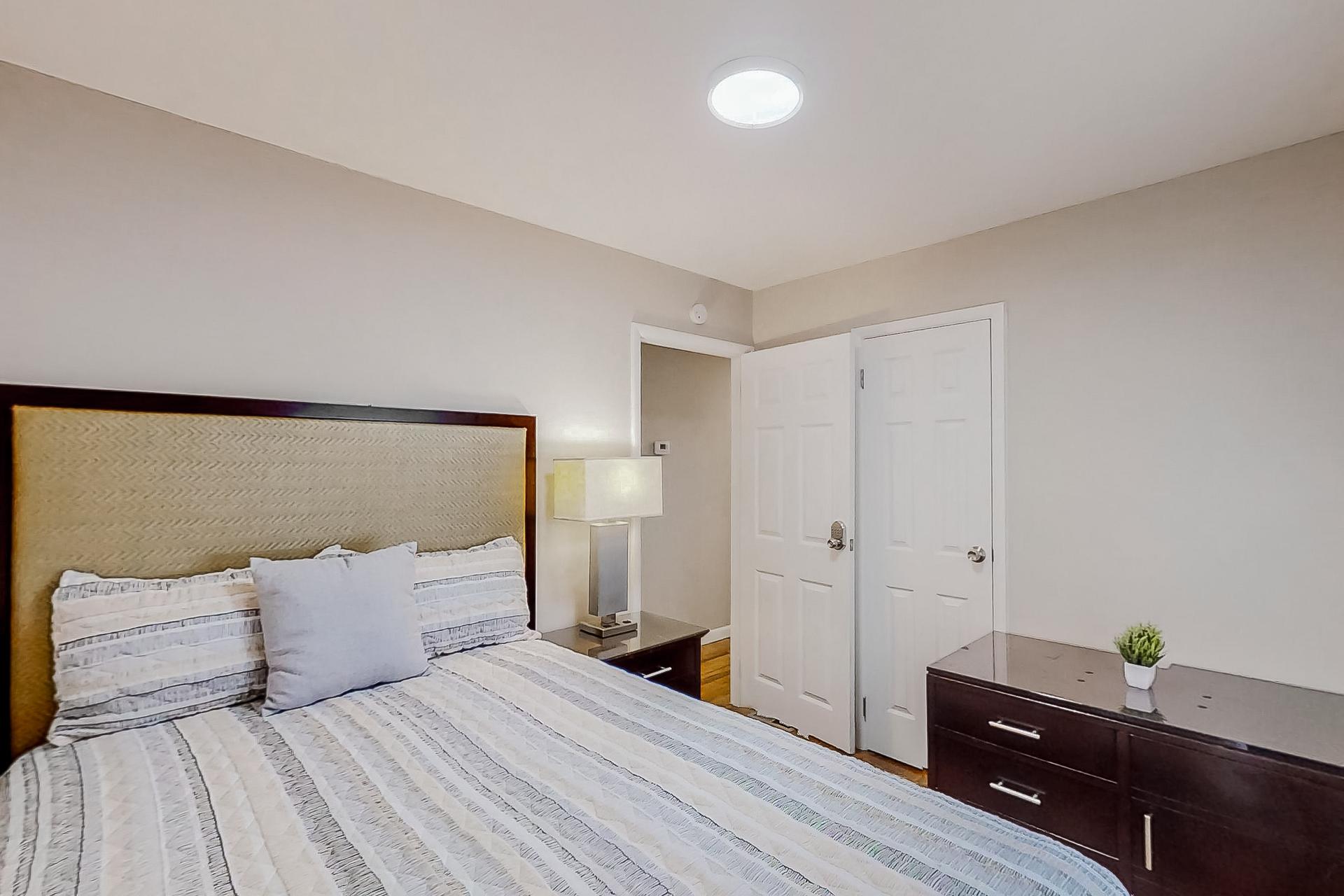 bedroom, detected: bed