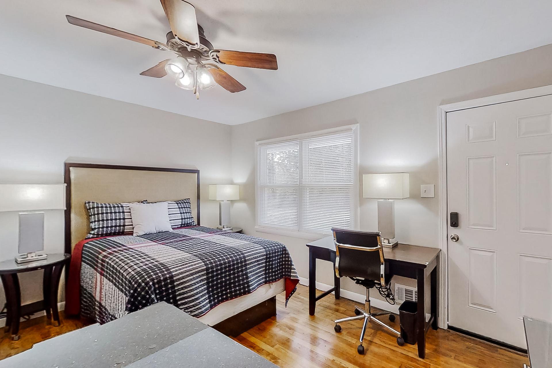 bedroom, detected: ceiling fan, bed, window blind