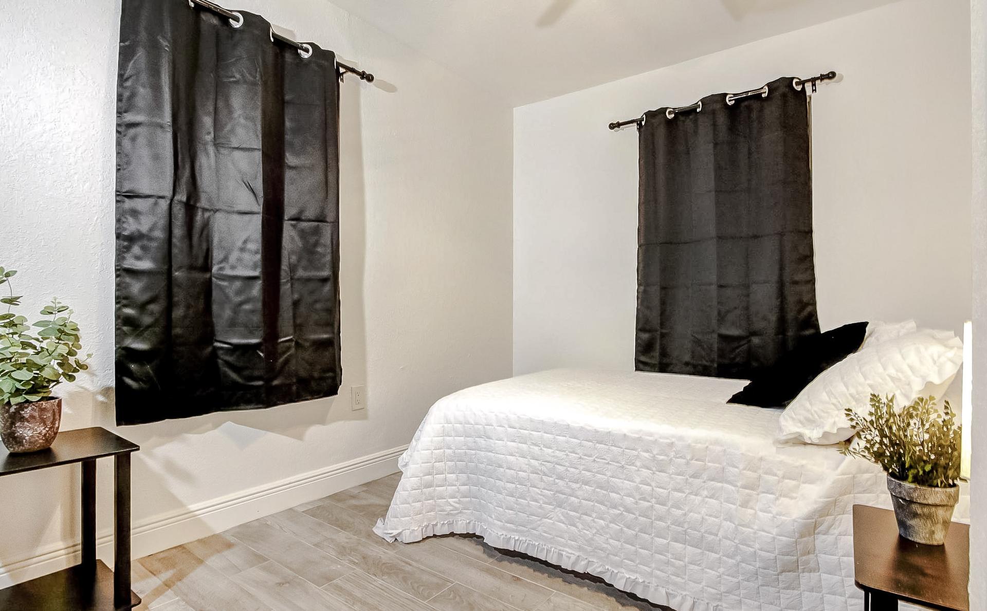 bedroom, detected: bed