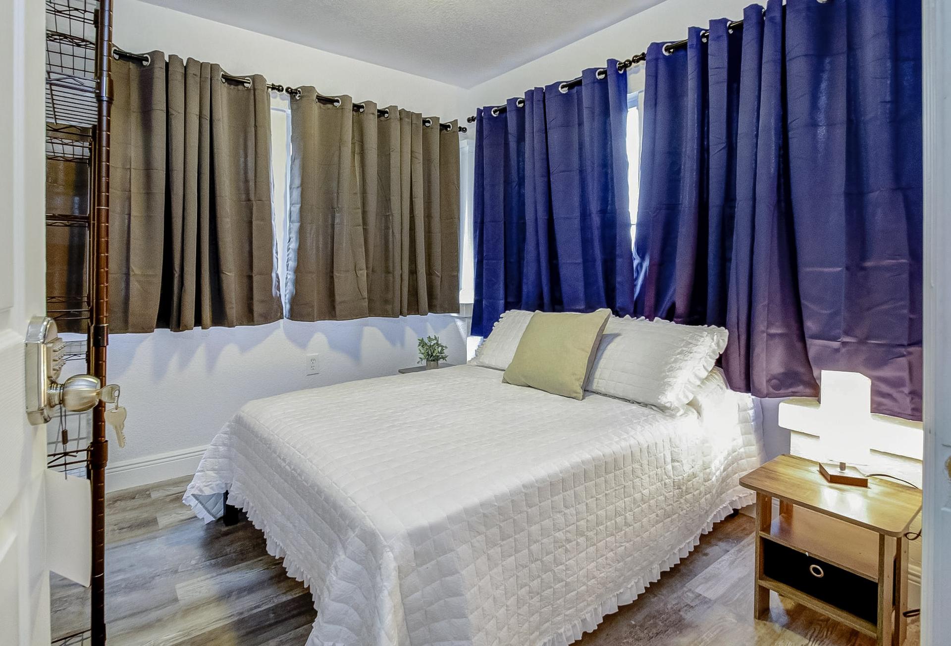 bedroom, detected: bed