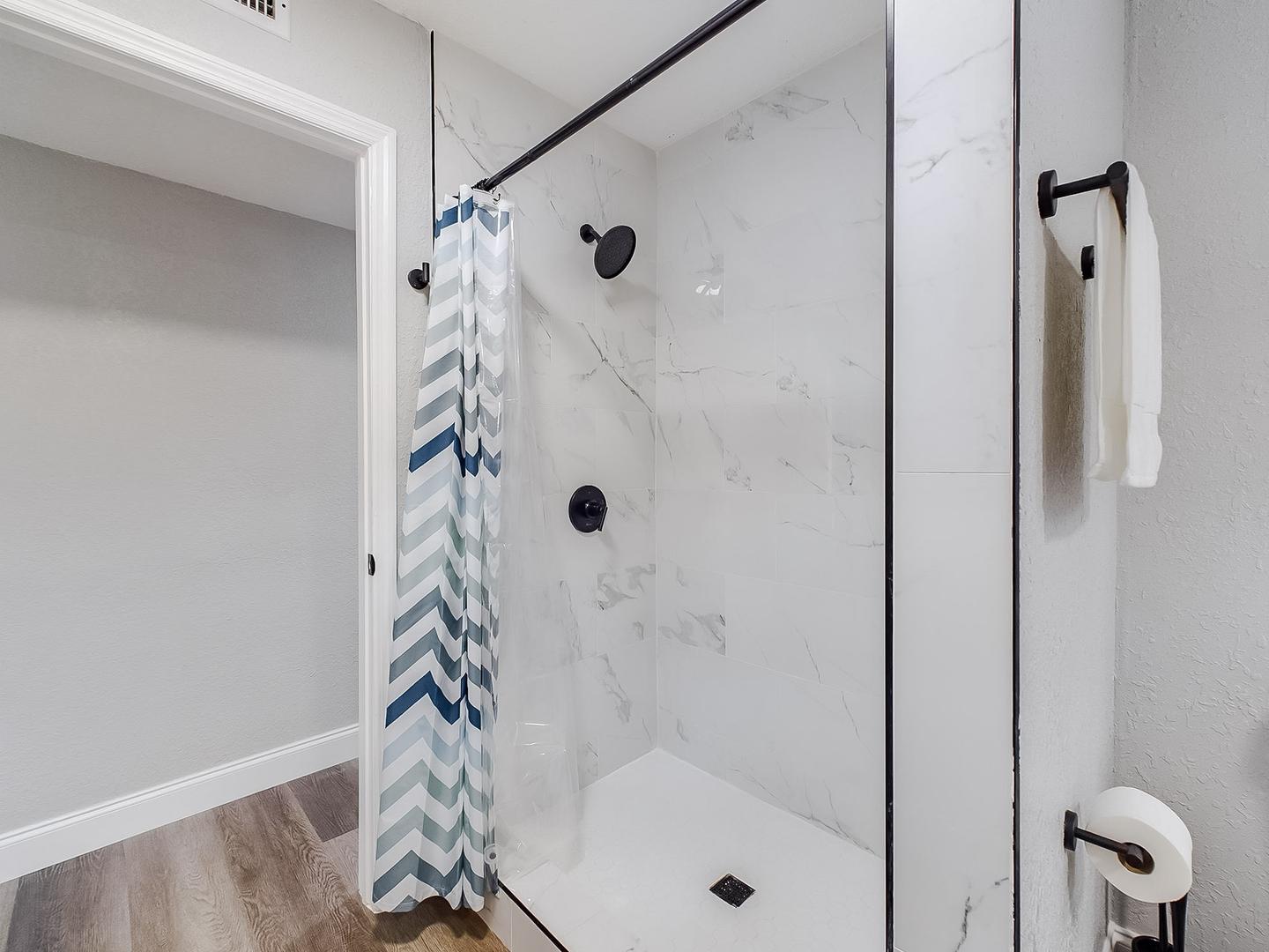 Bathroom(s)