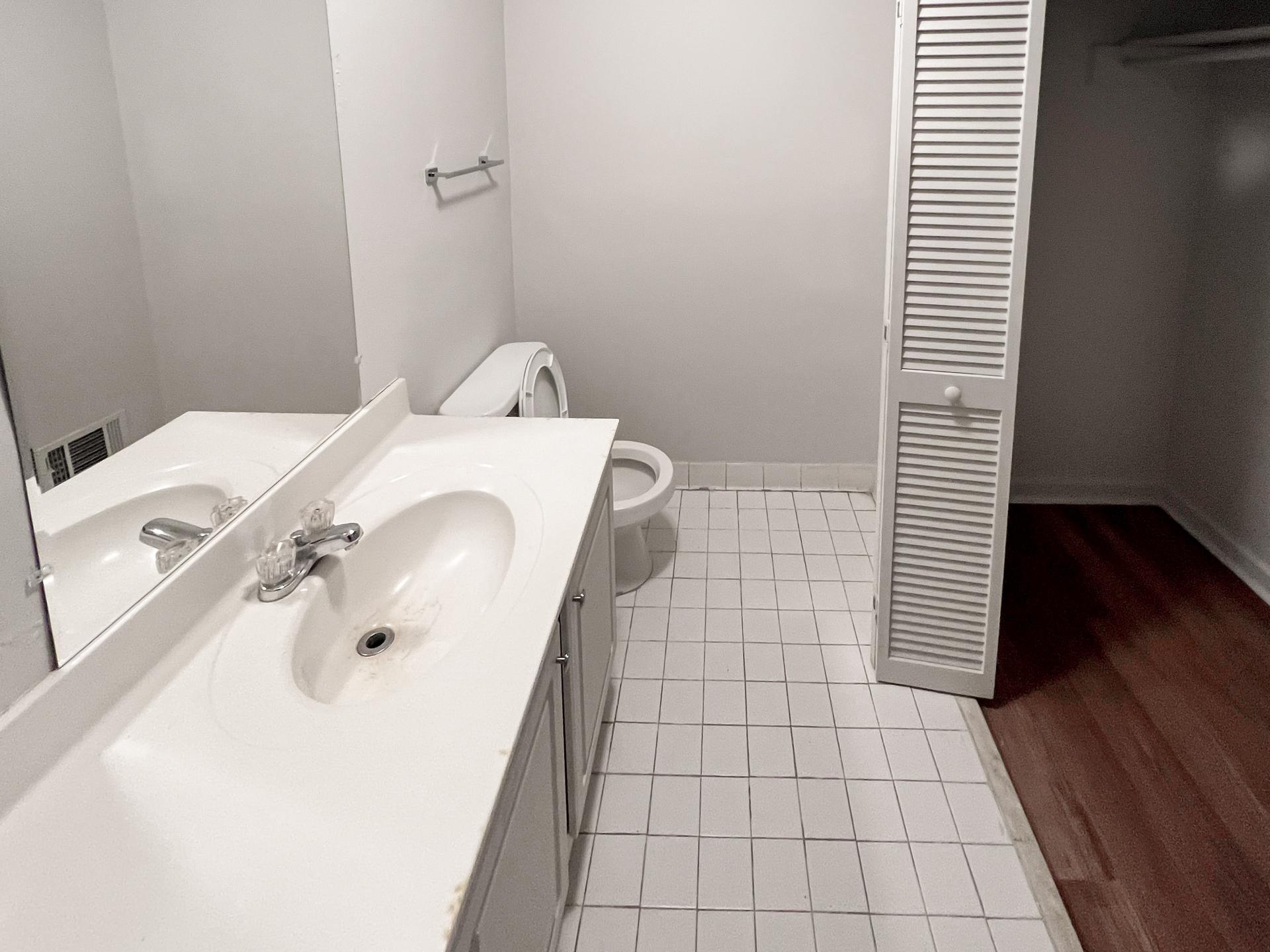 bathroom, detected: