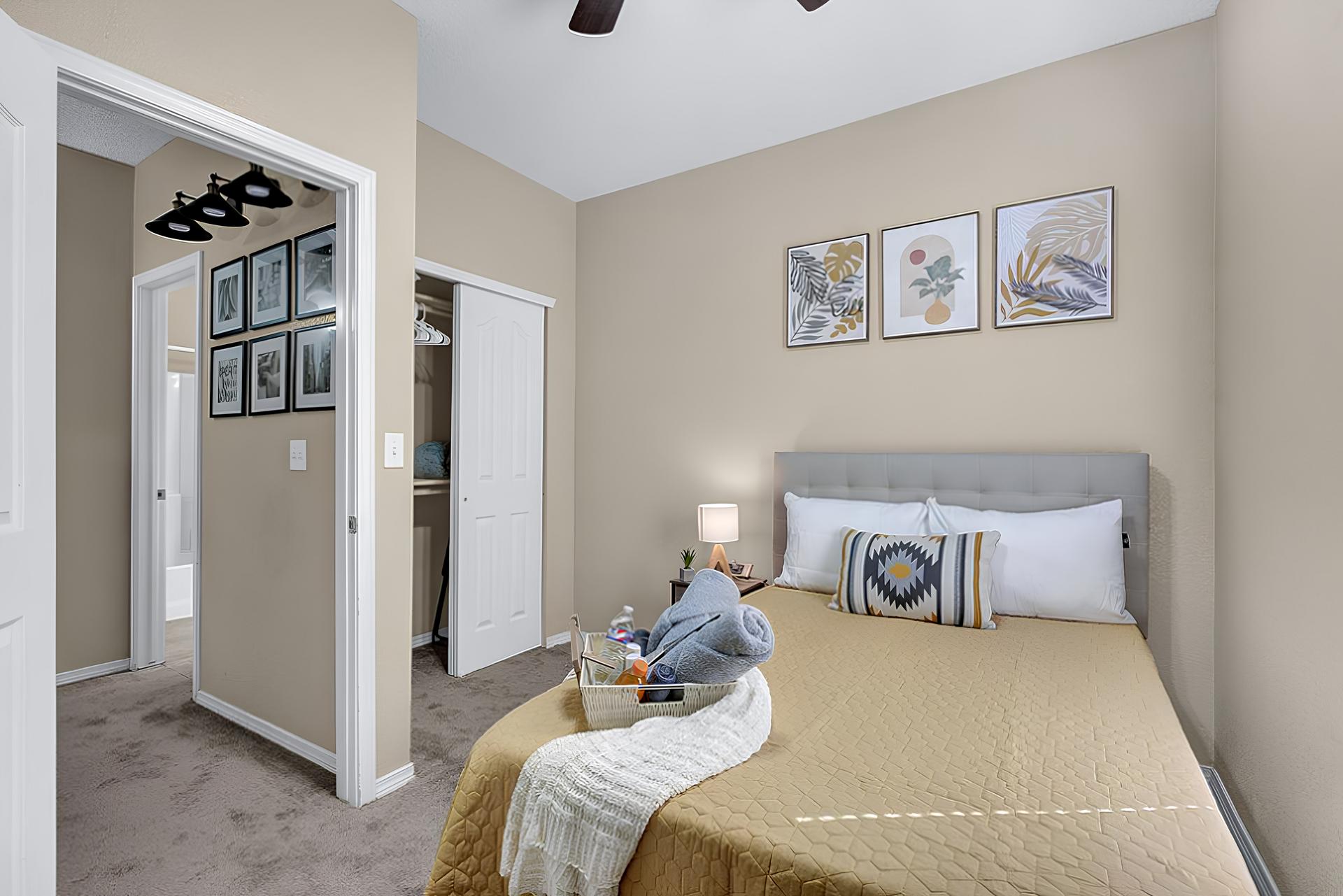 bedroom, detected: bed, ceiling fan
