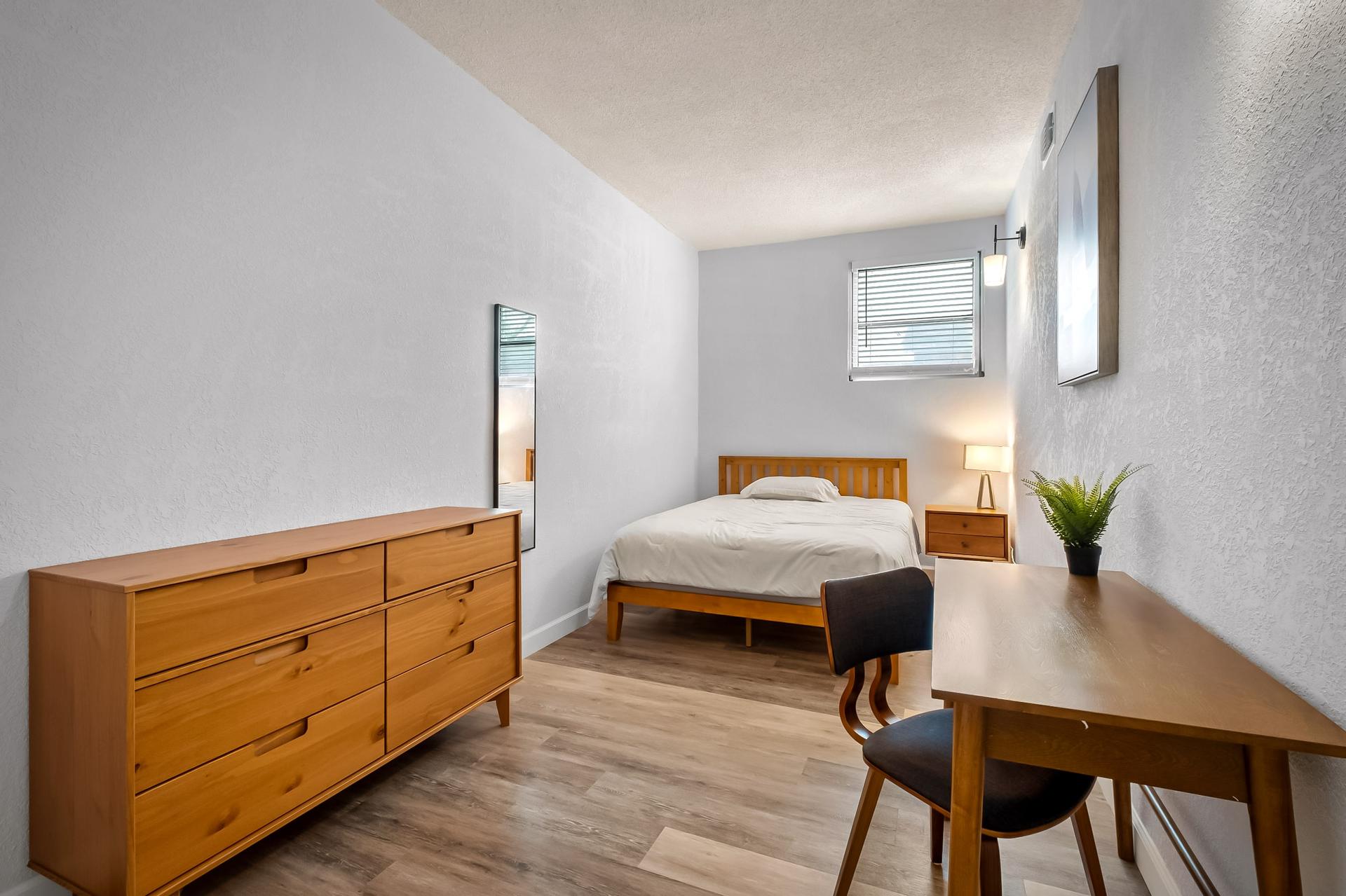 bedroom, detected:bed