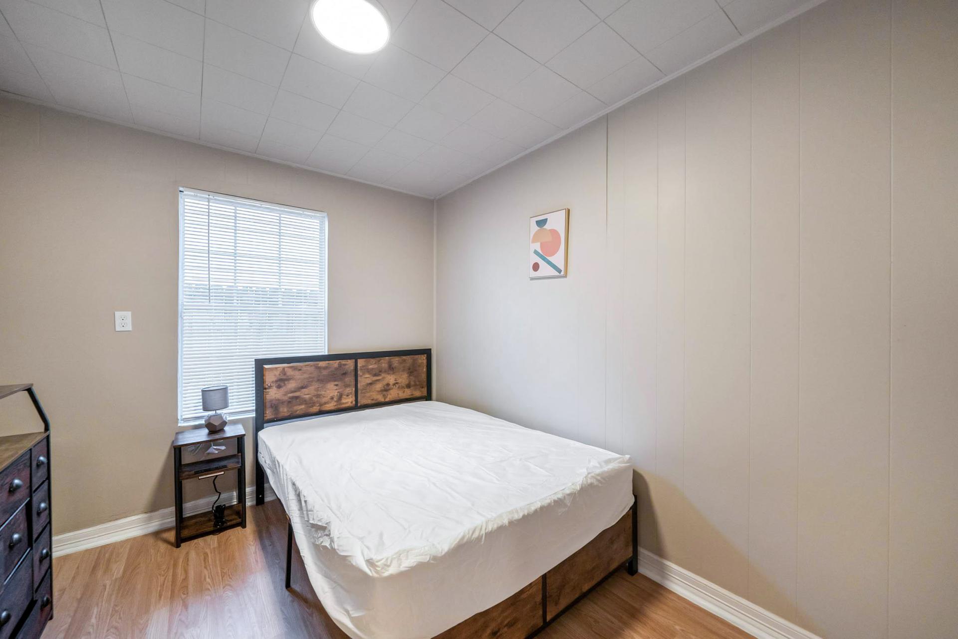 bedroom, detected: bed