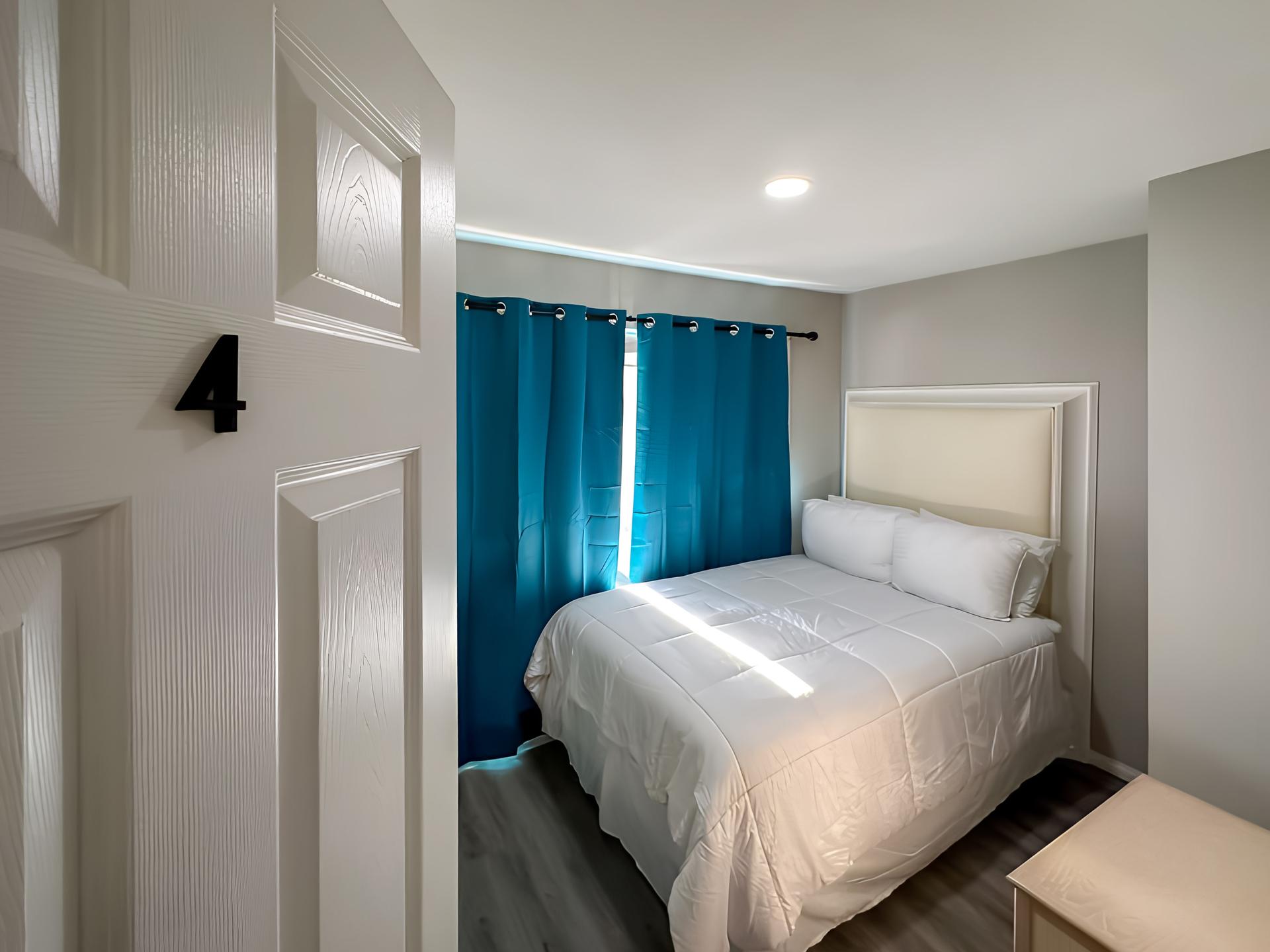 bedroom, detected:bed