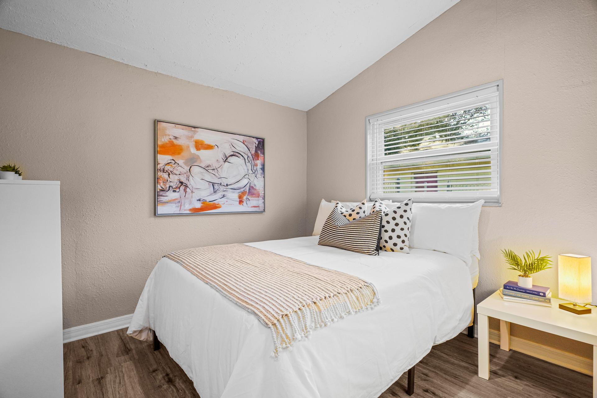 bedroom, detected:bed, window blind