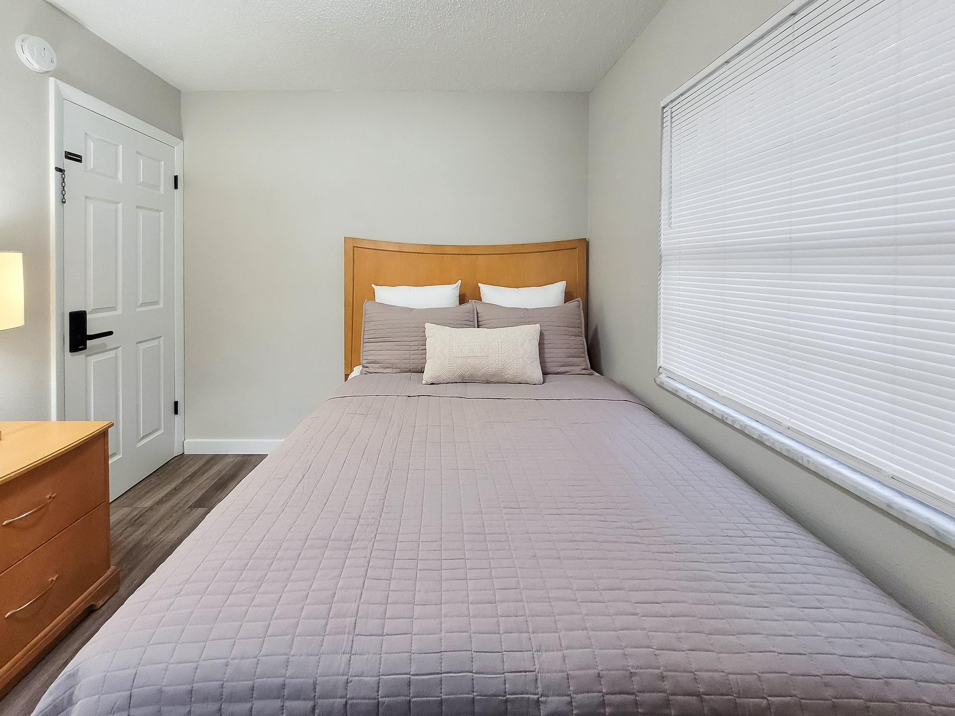 bedroom, detected:bed