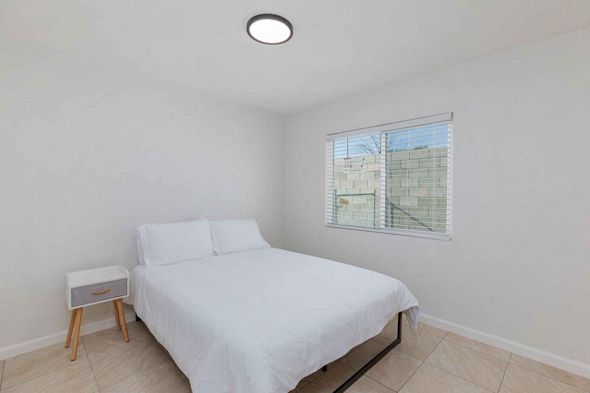 bedroom, detected:bed