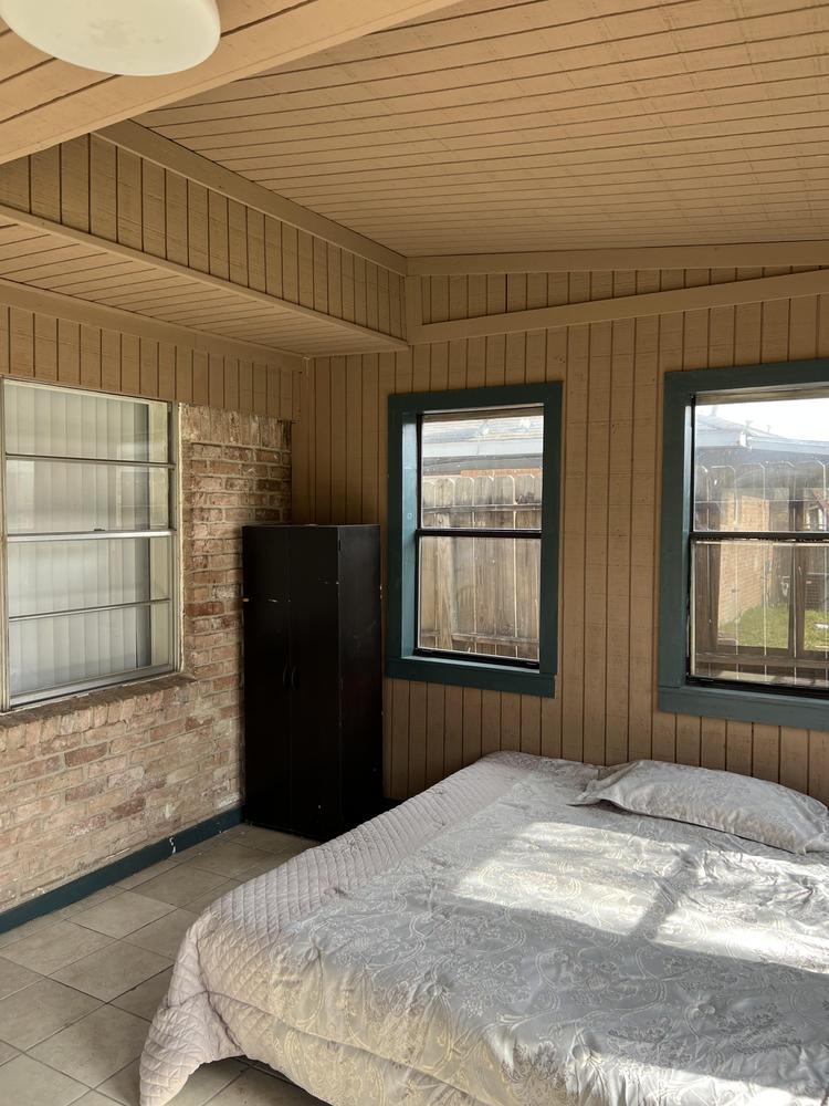 bedroom