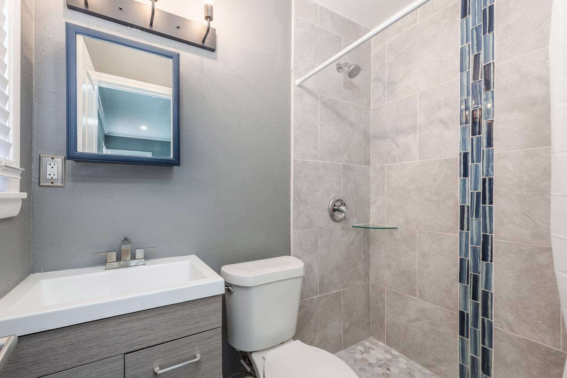 bathroom, detected:shower