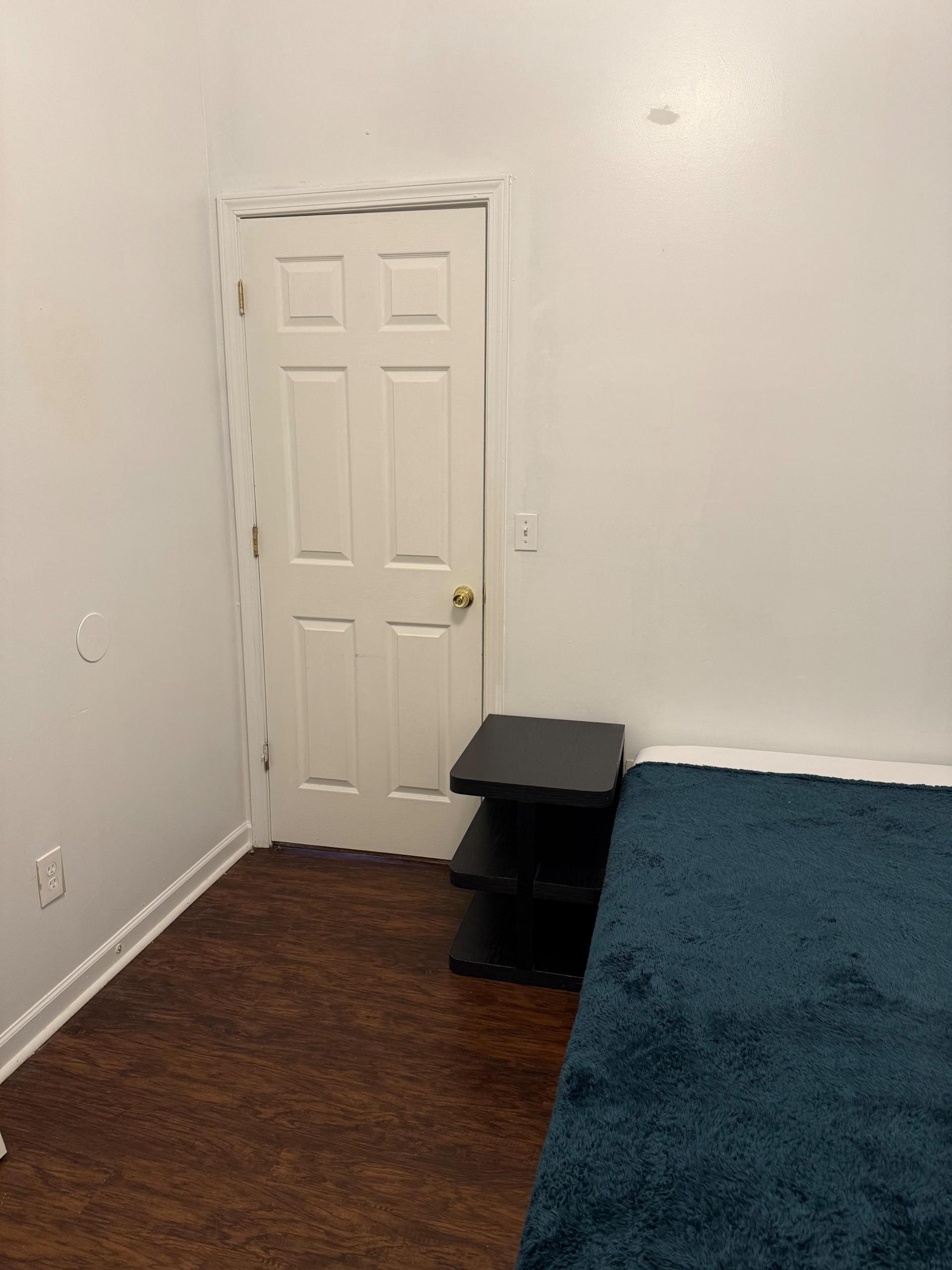 Shelving/ nightstand