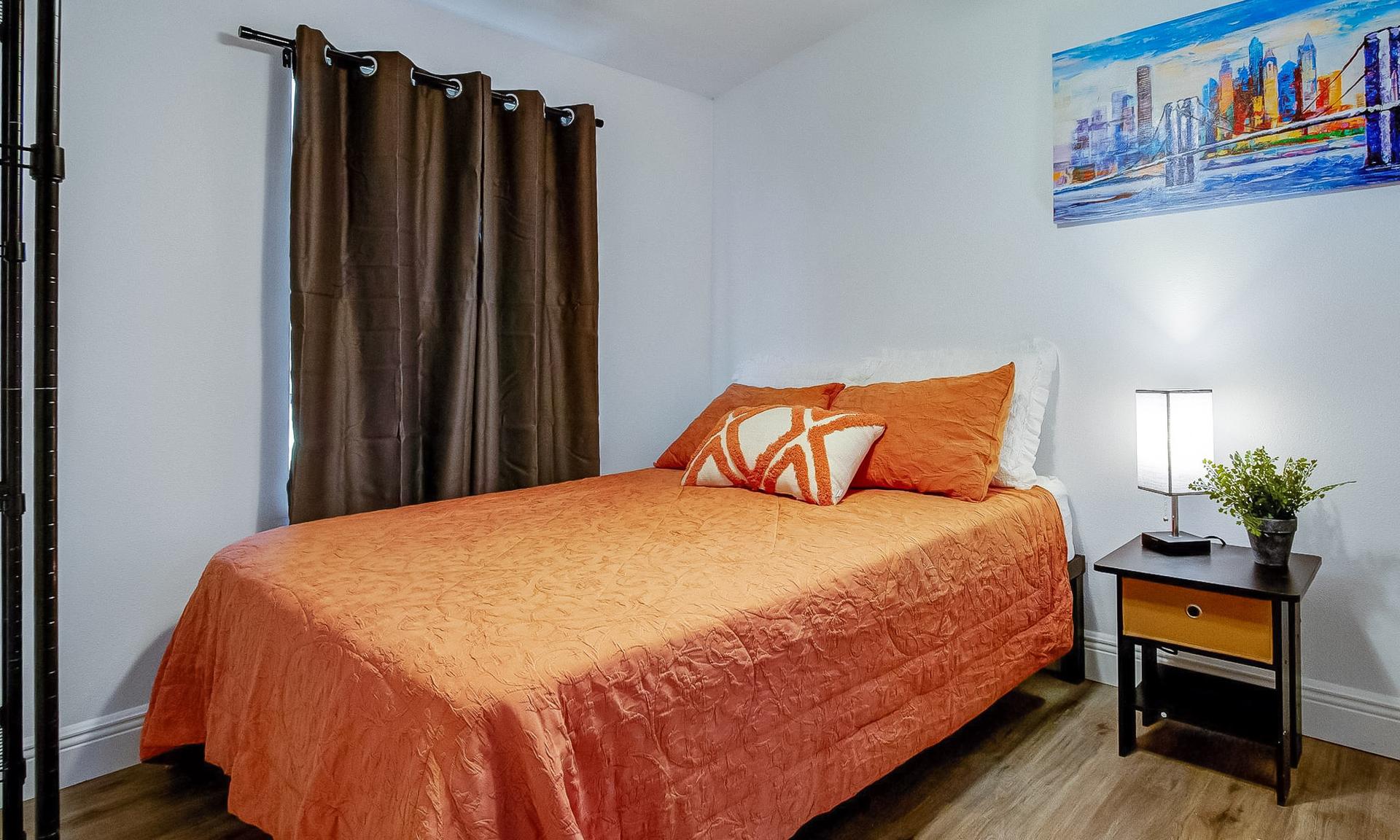 bedroom, detected:bed