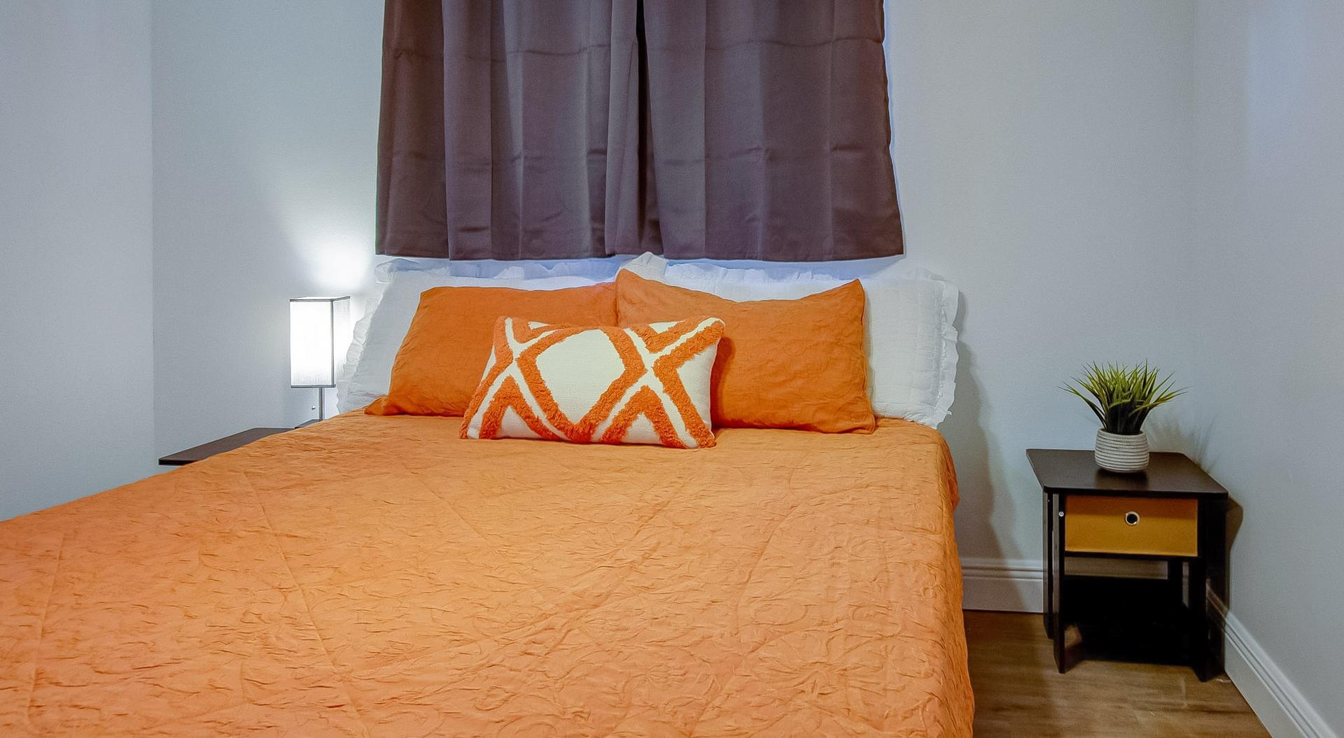 bedroom, detected:bed