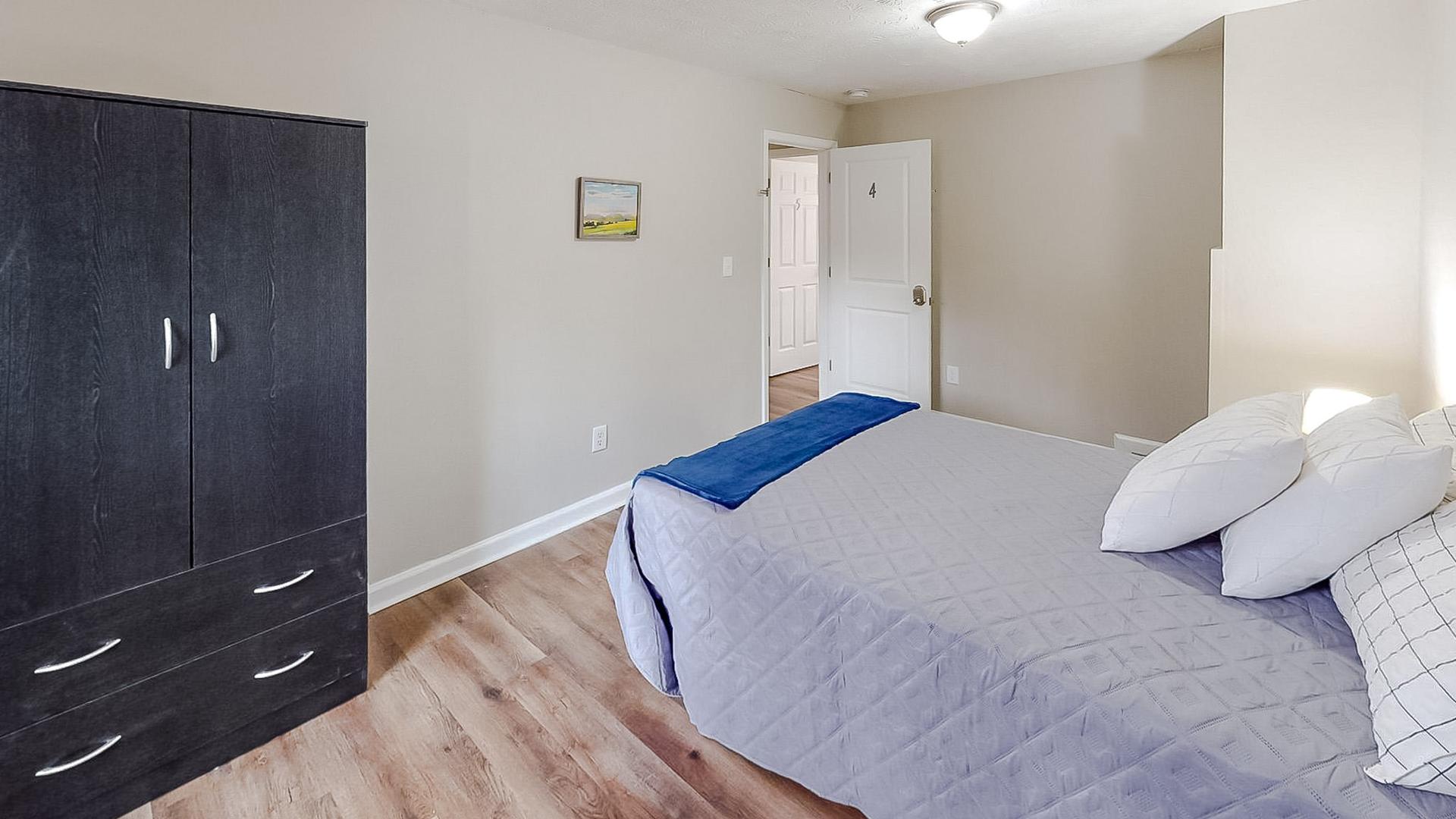 Disclaimer: This photo has been staged. Not all furnishings seen will be included.