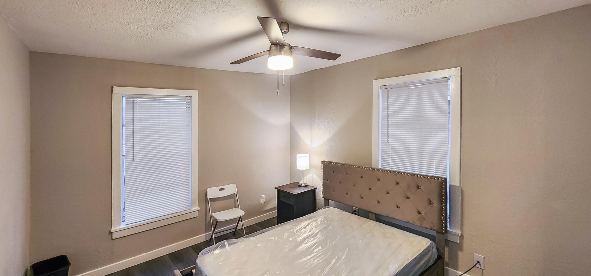 bedroom, detected:bed, ceiling fan, window blind