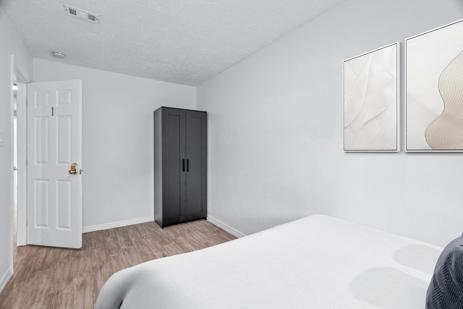 bedroom, detected:bed