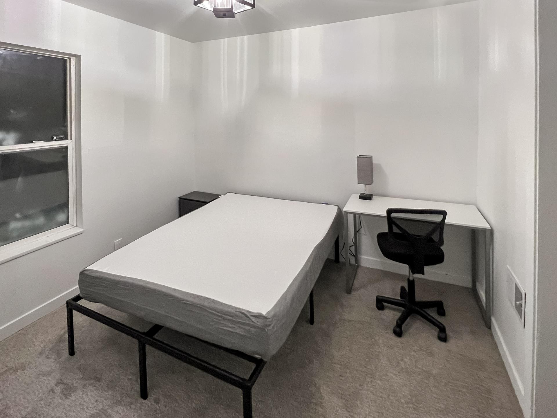 bedroom, detected:bed