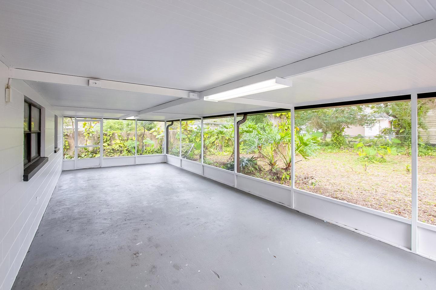 Common spaces including the kitchen