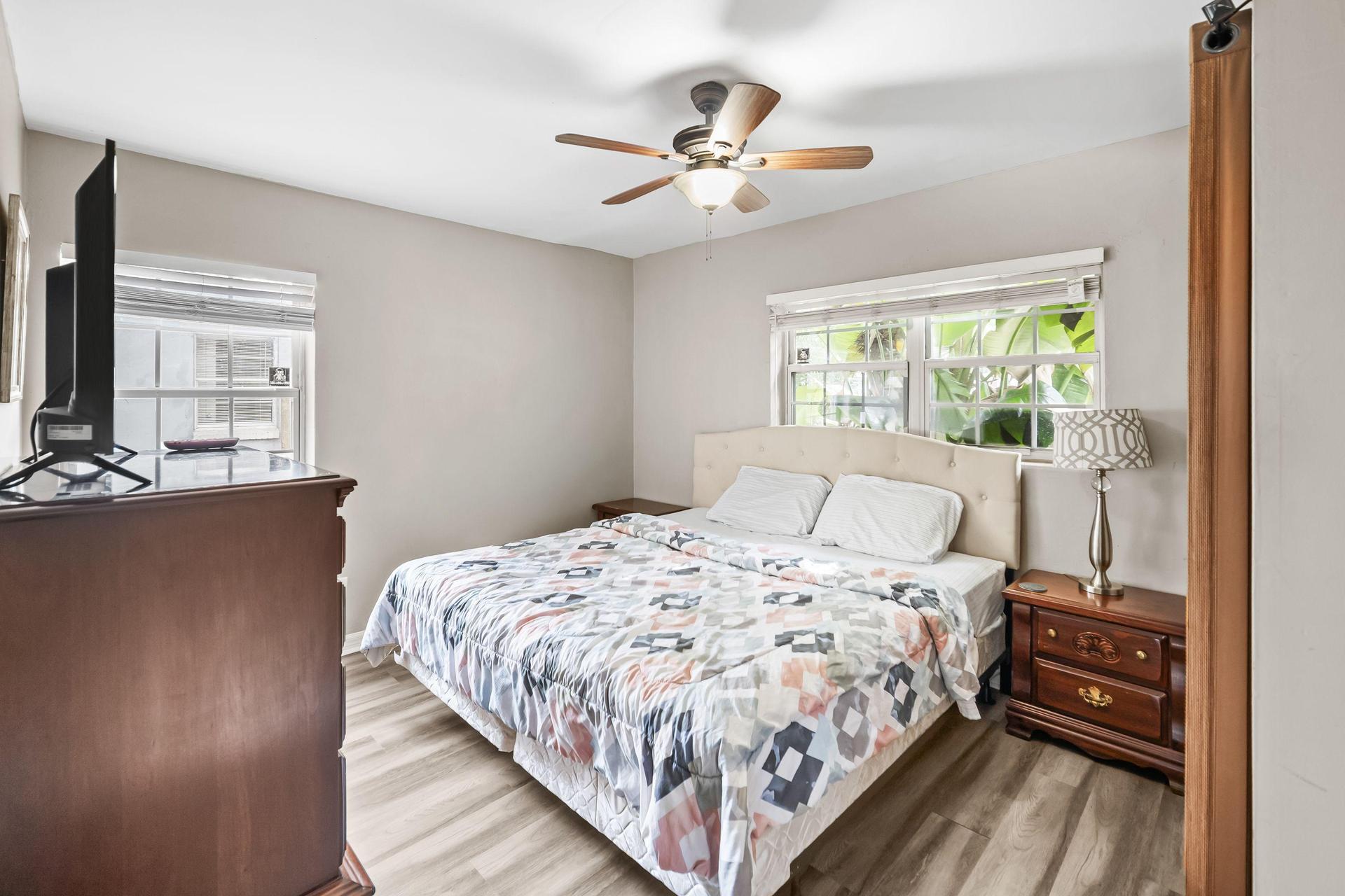 Large bedroom with KING bed