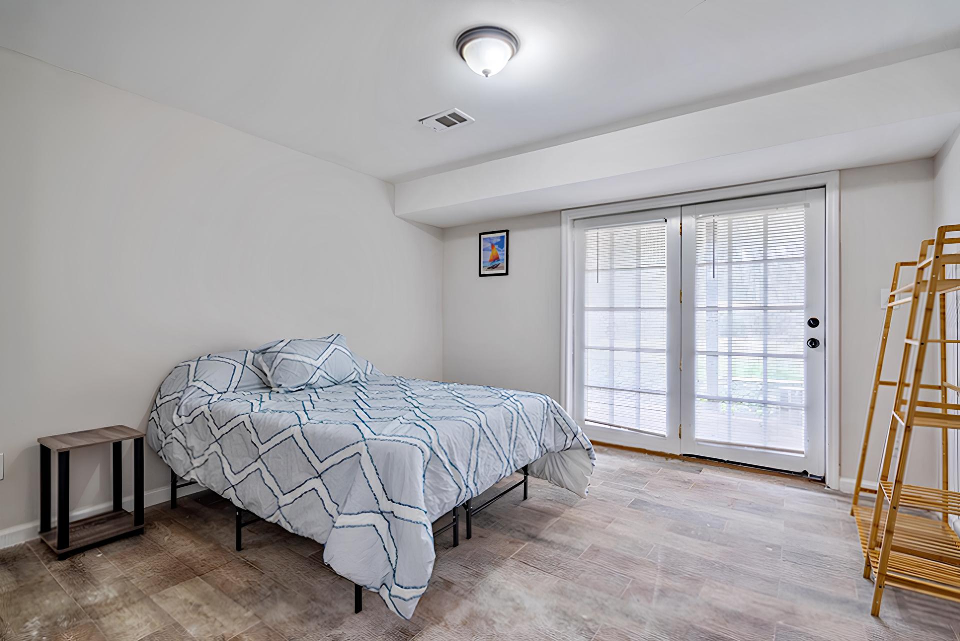 bedroom, detected:bed