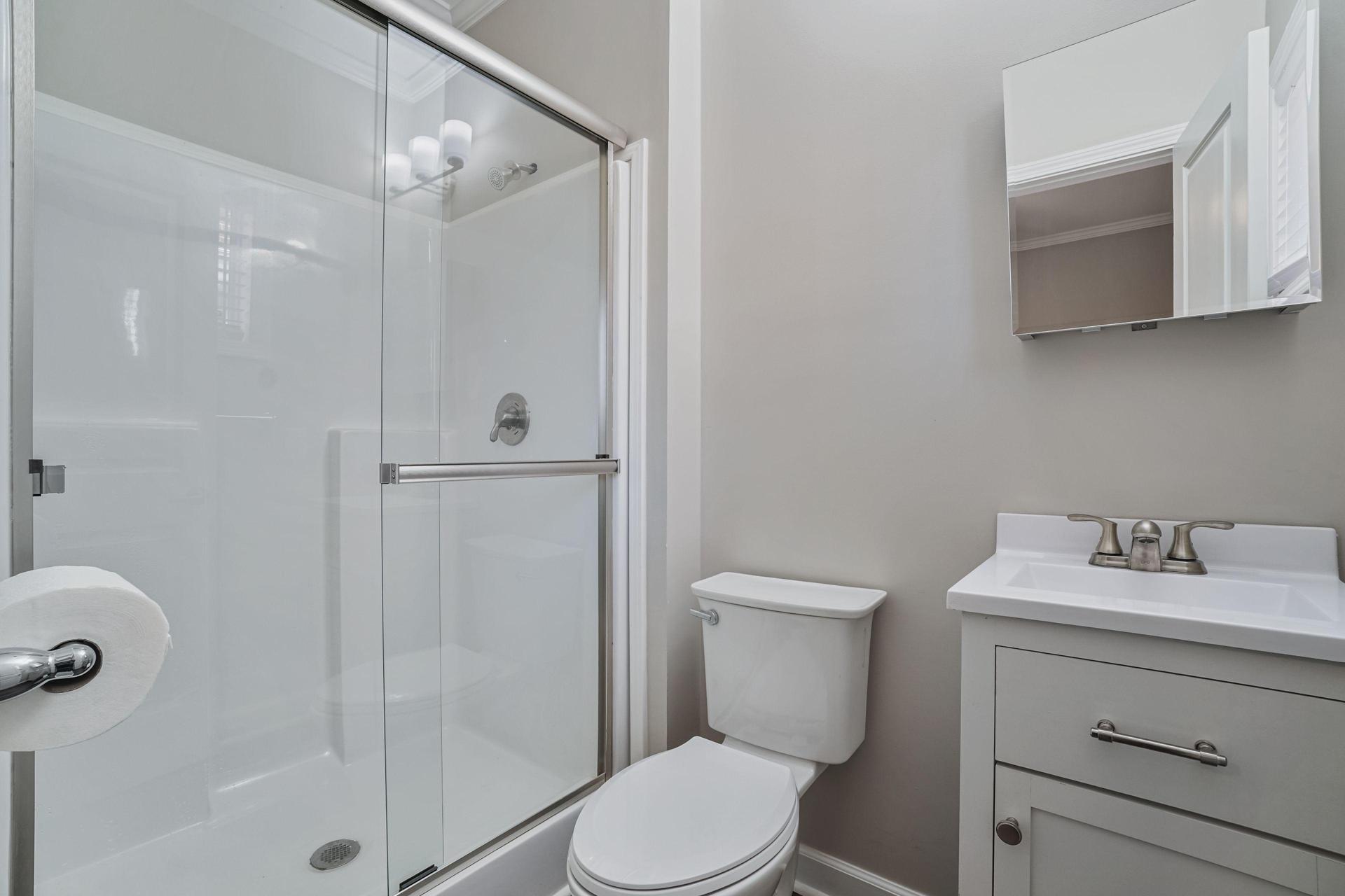 Private full bathroom!