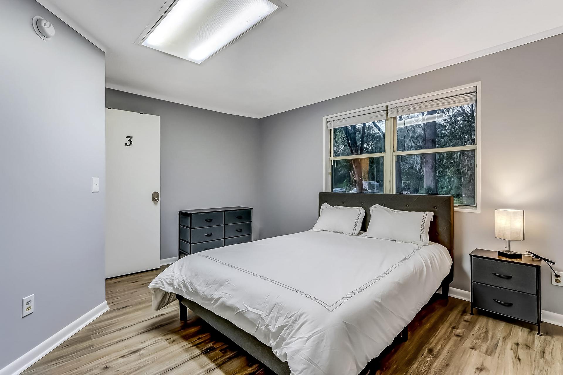 bedroom, detected:bed