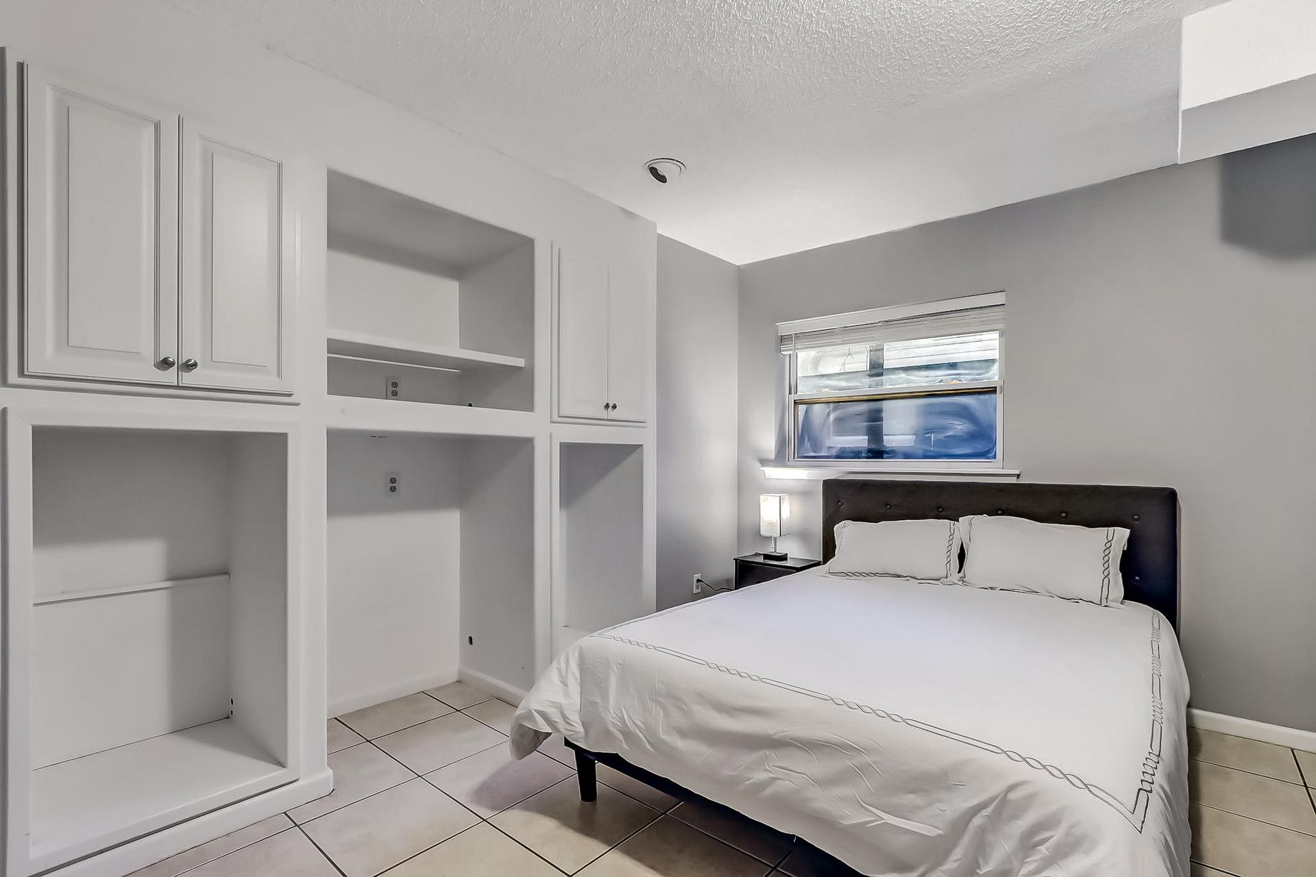 bedroom, detected:bed