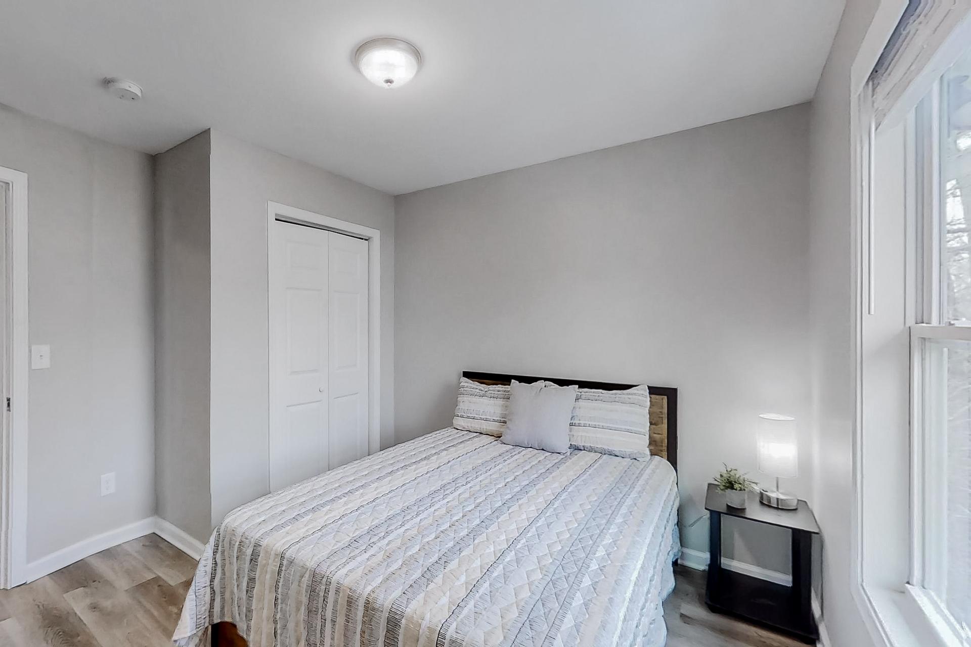 bedroom, detected:bed