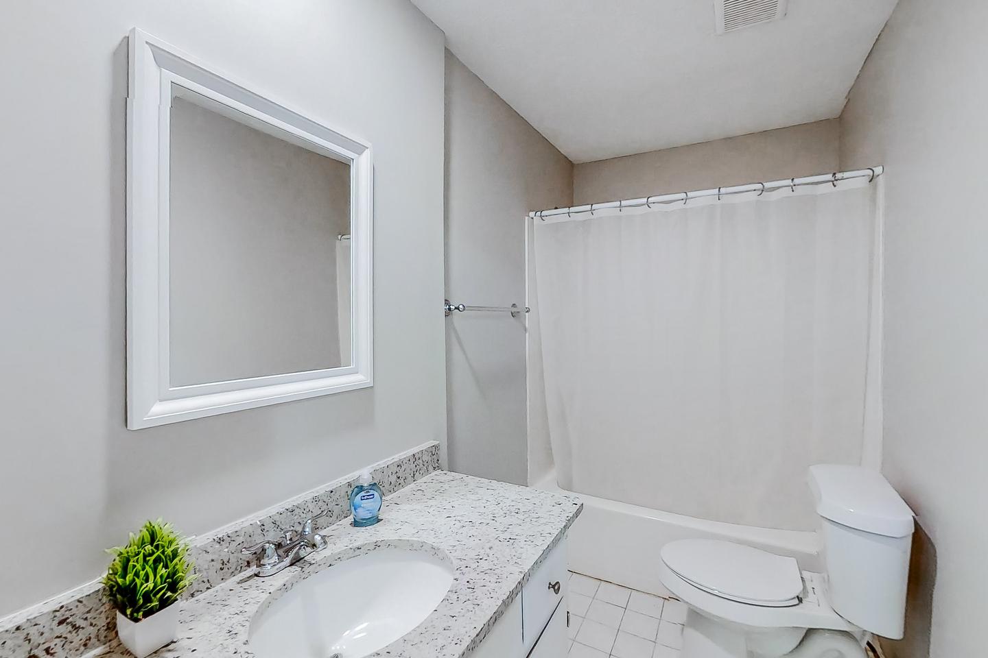 Bathroom(s)