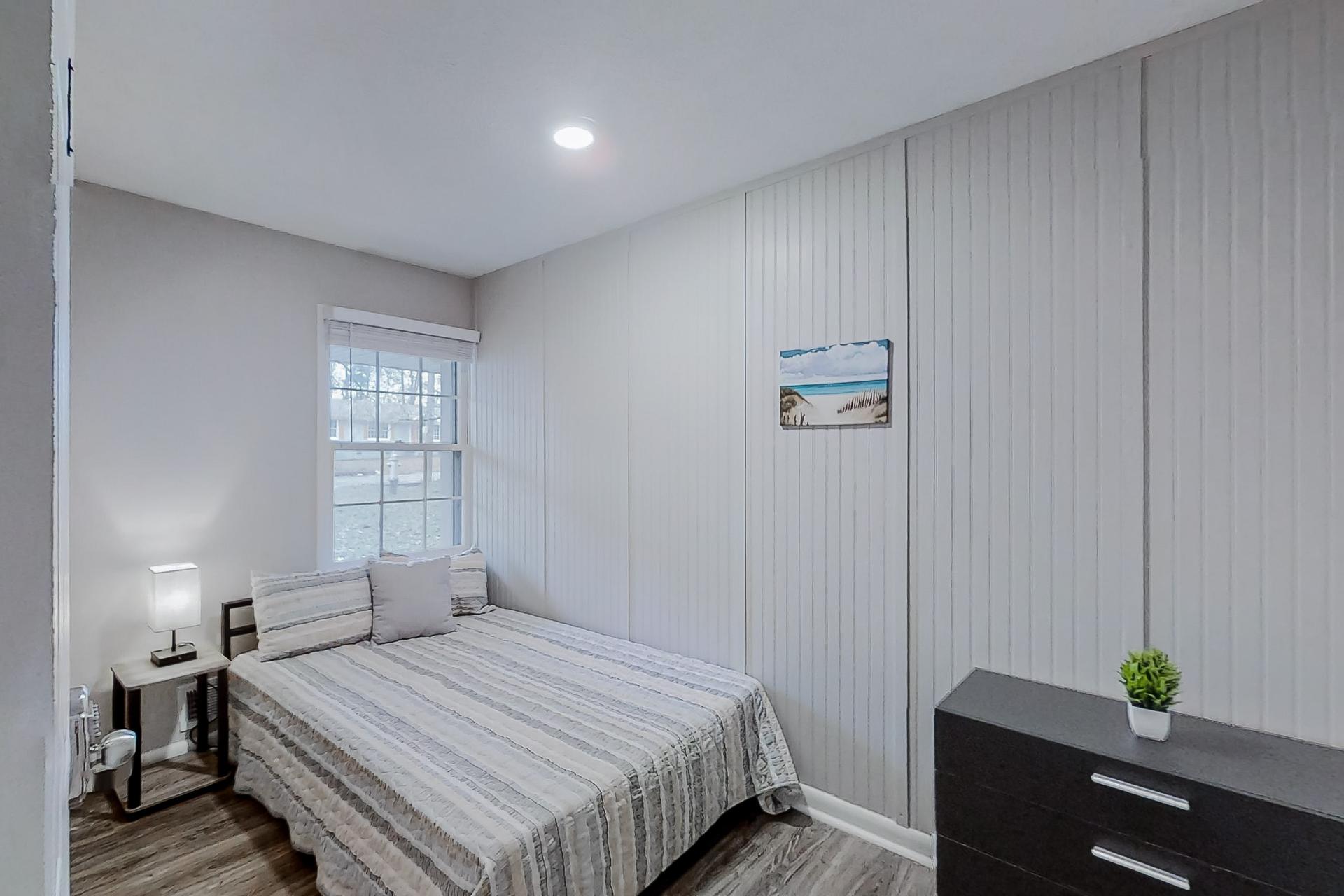 bedroom, detected:bed
