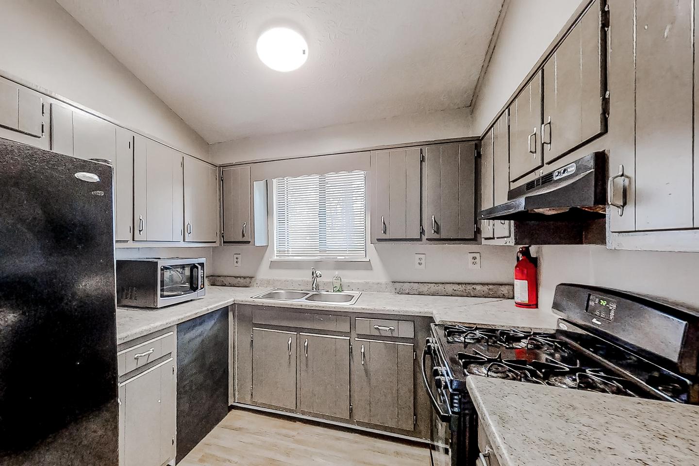 Common spaces including the kitchen