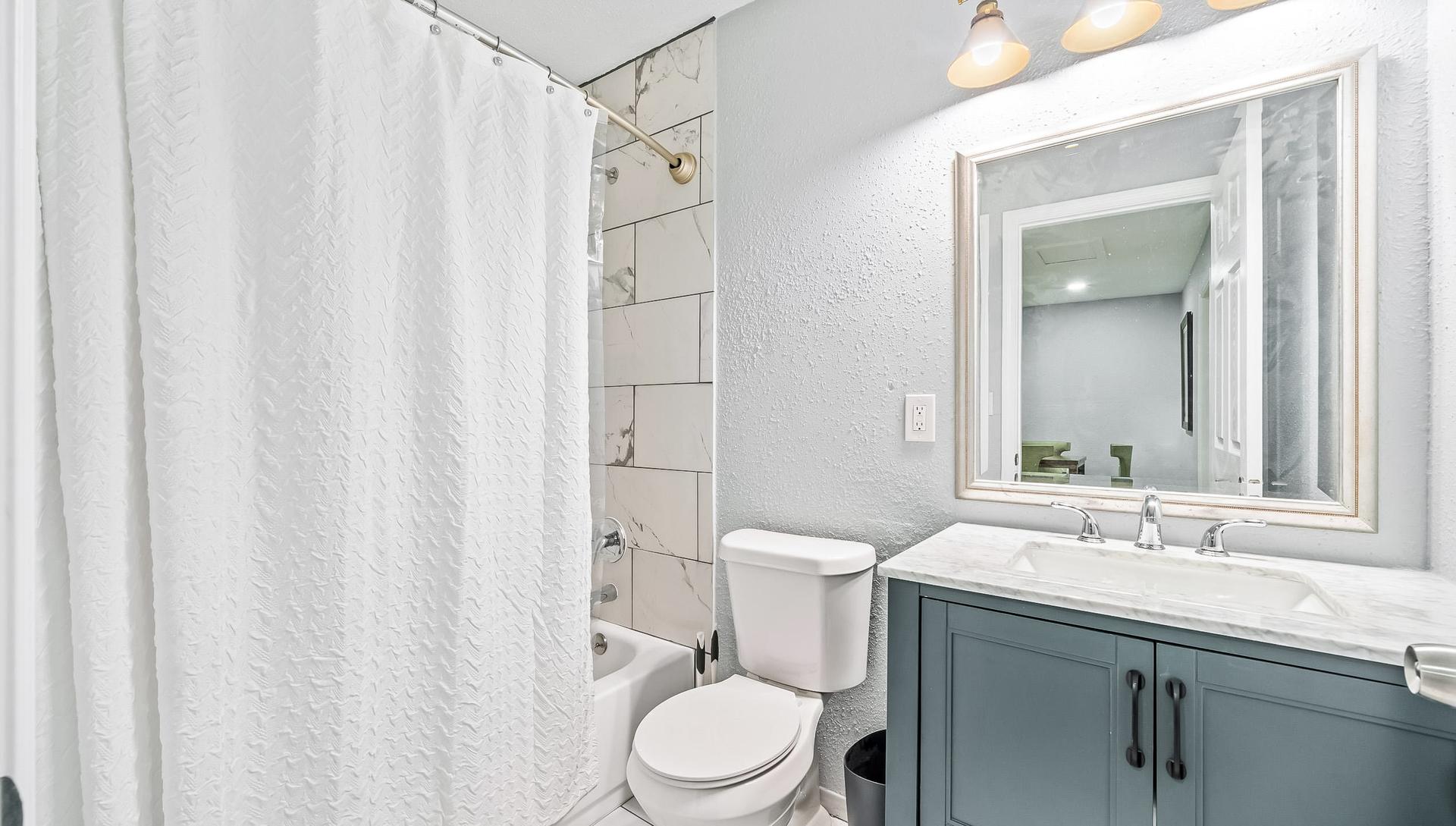 Bathroom(s)