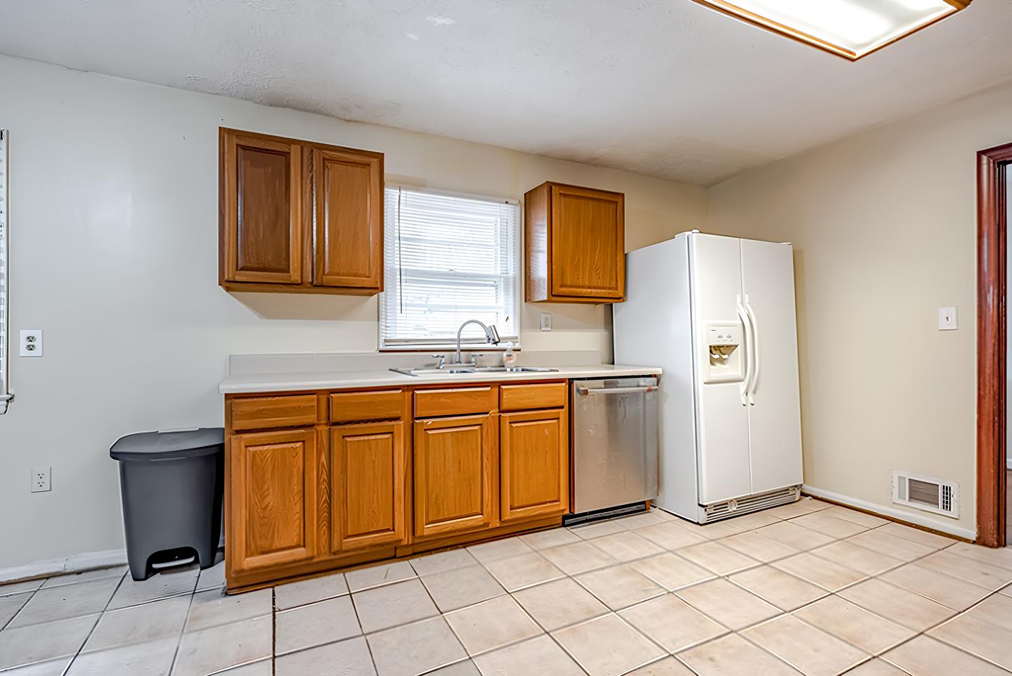 Common spaces including the kitchen