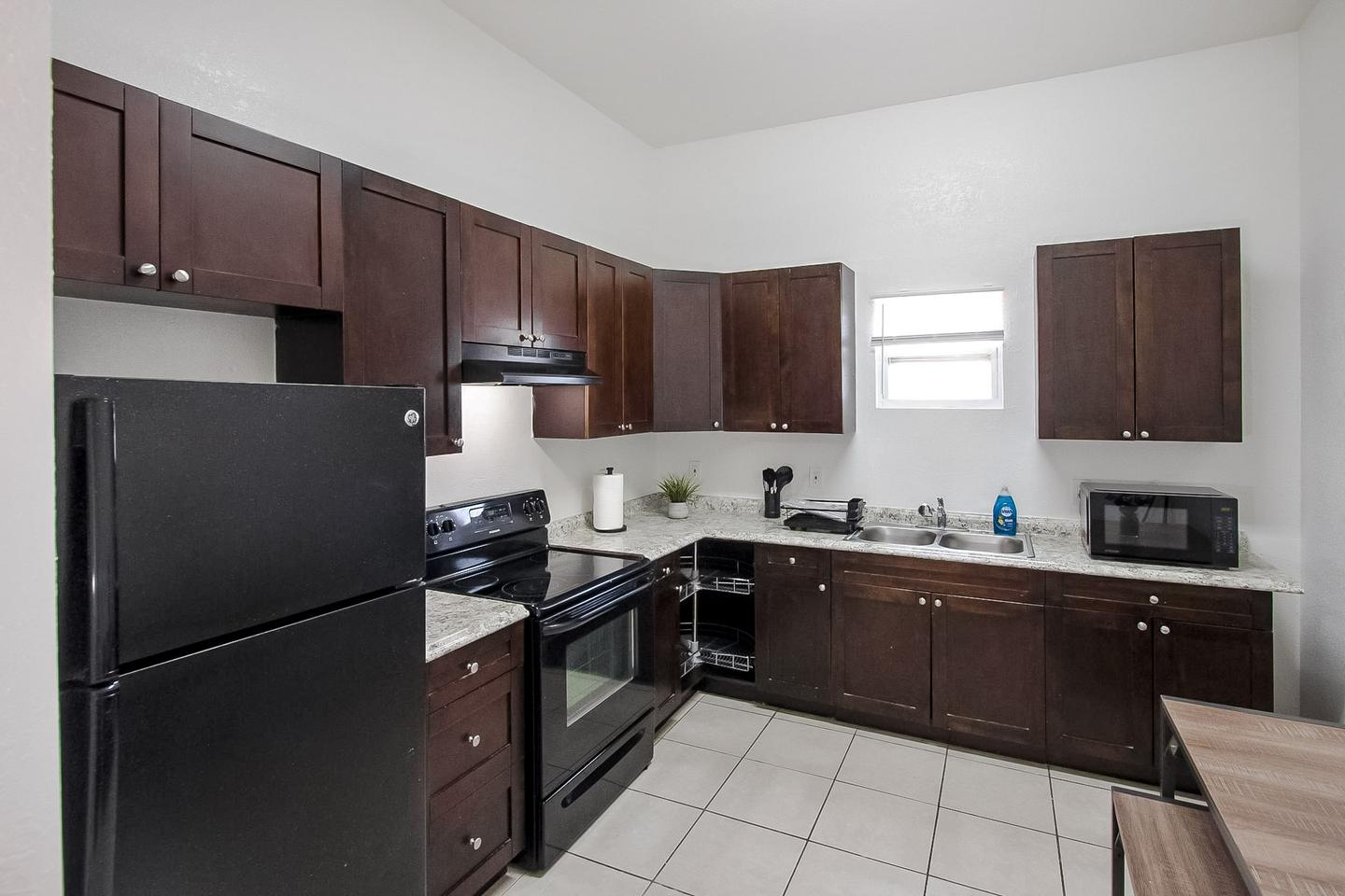 Common spaces including the kitchen