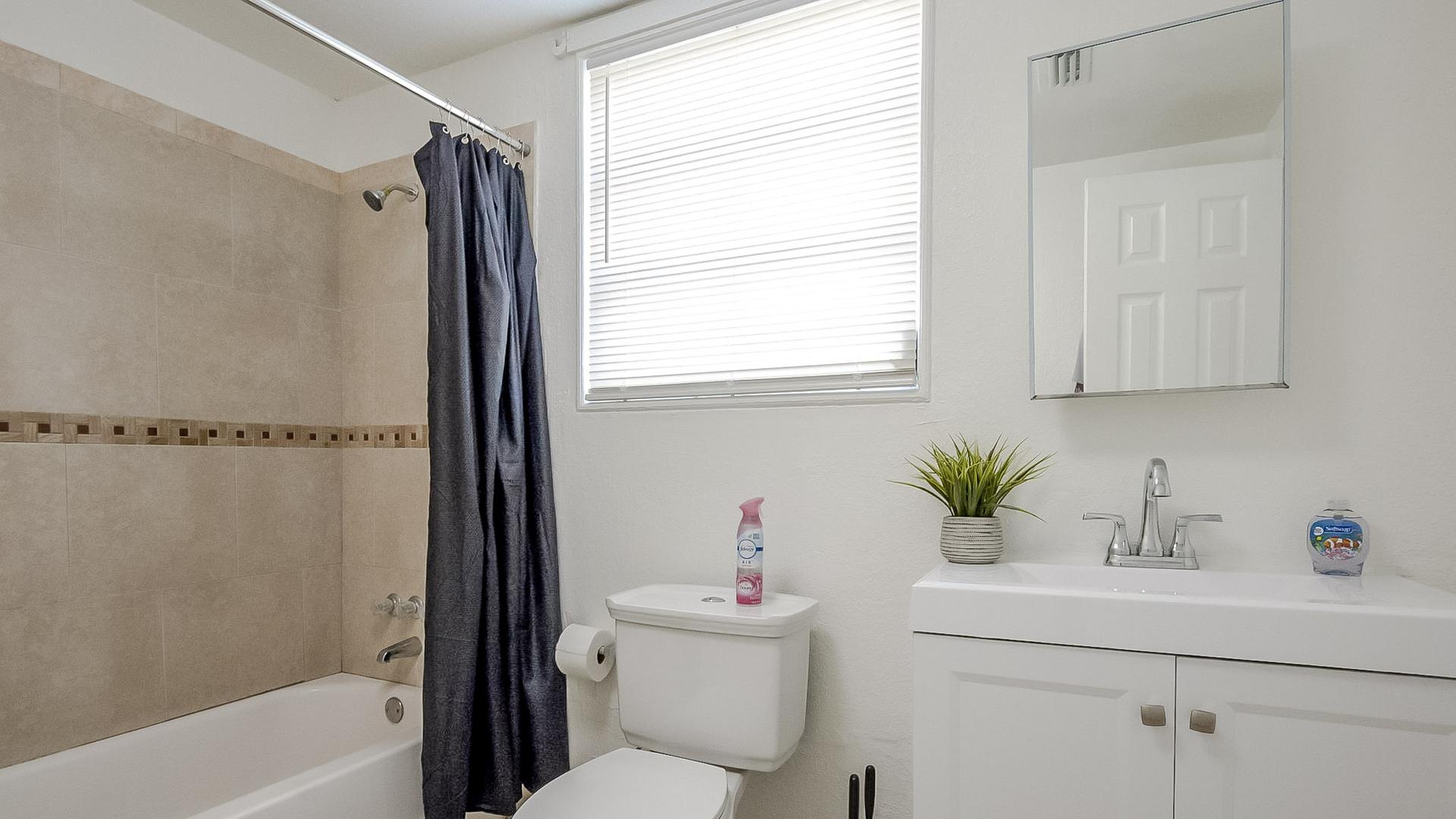 Bathroom(s)