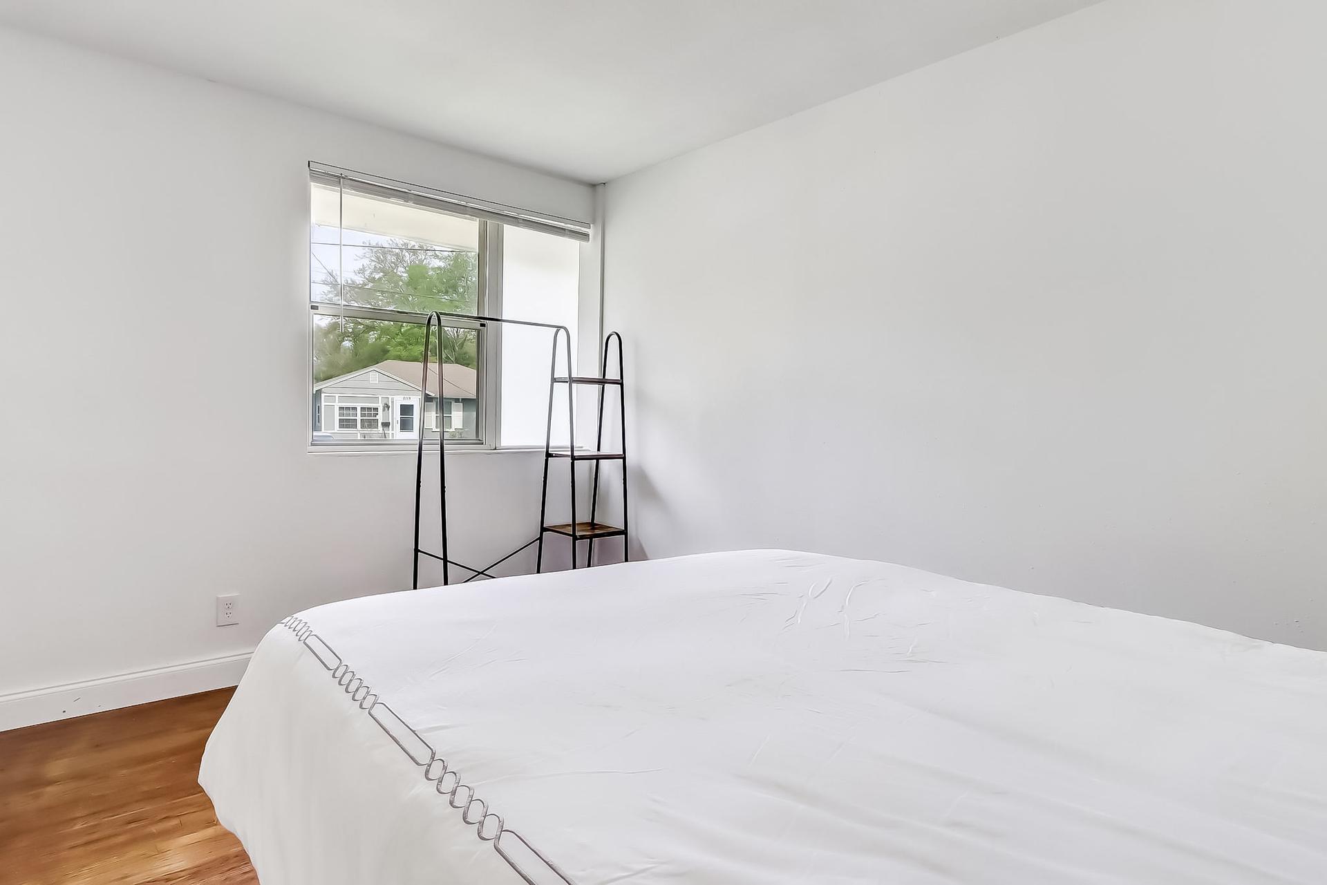 bedroom, detected:bed